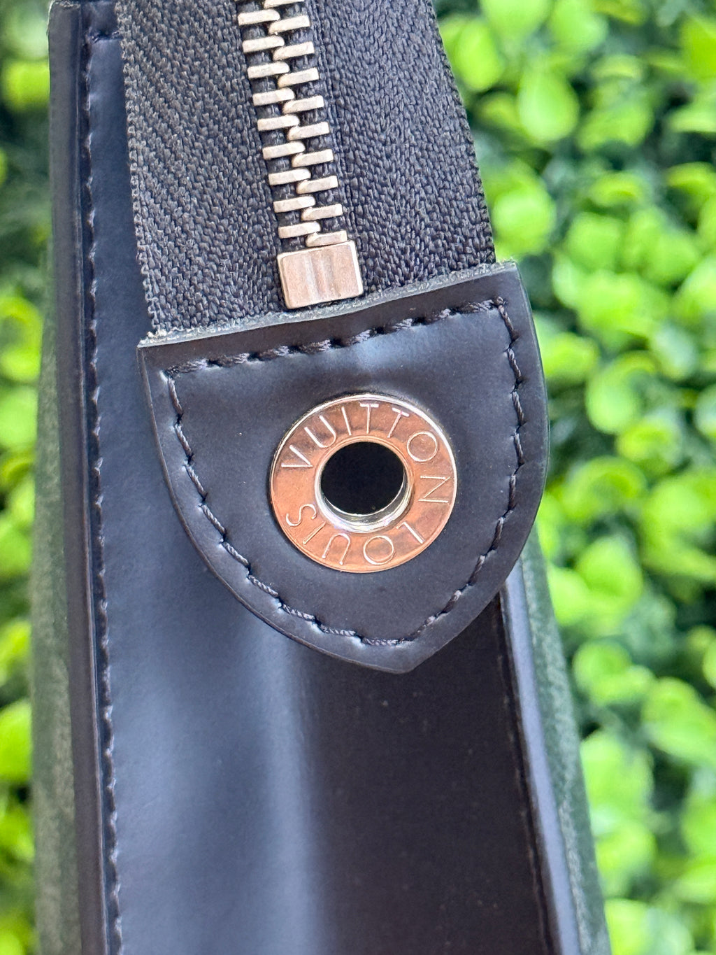 Louis Vuitton Pochette Voyage MM Damier Graphite