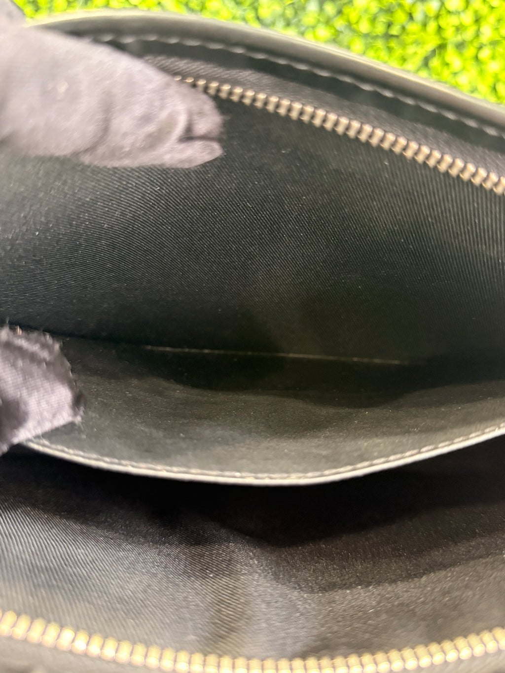 Louis Vuitton Pochette Voyage MM Damier Graphite