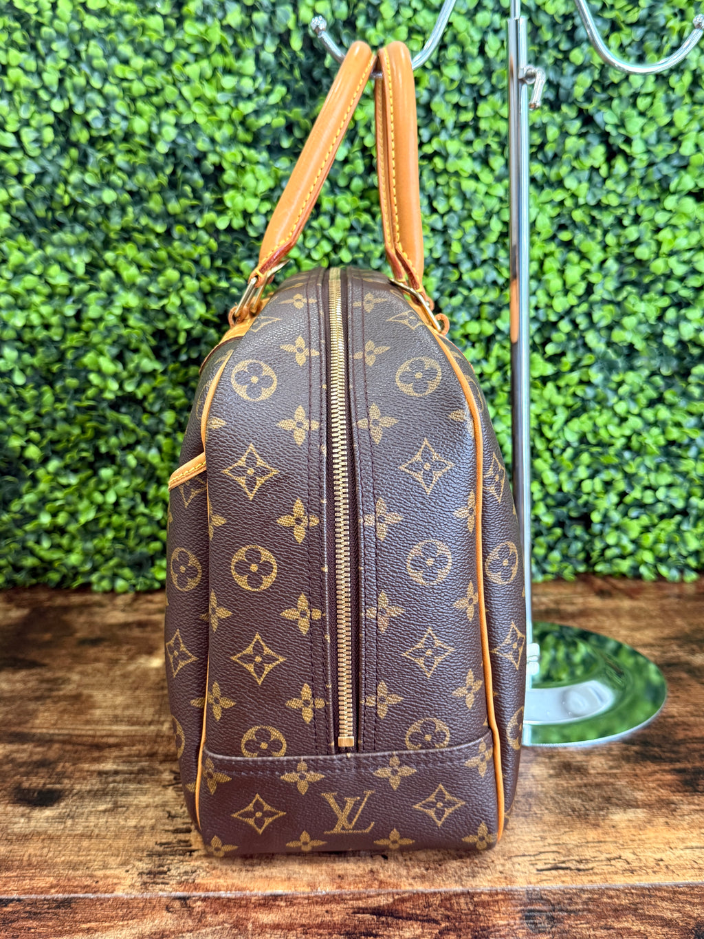 Louis Vuitton Monogram Deauville Handbag