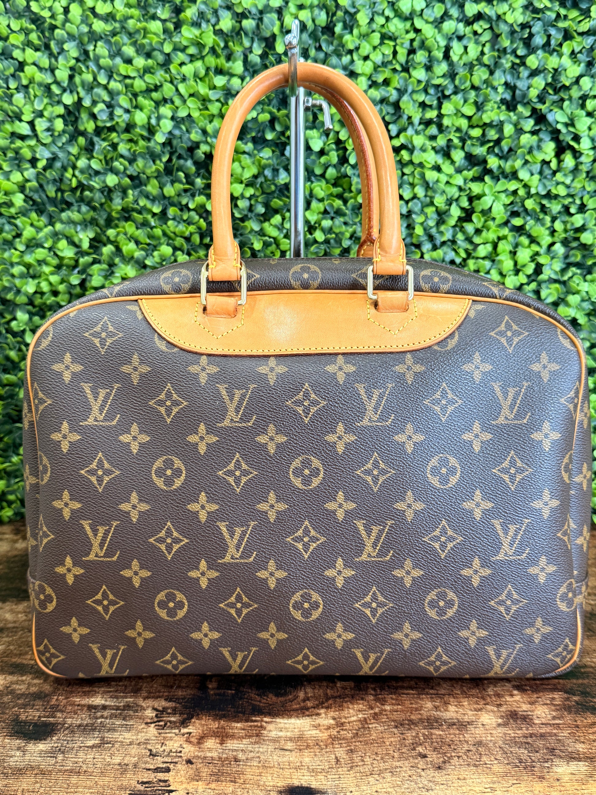 Louis Vuitton Monogram Deauville Handbag