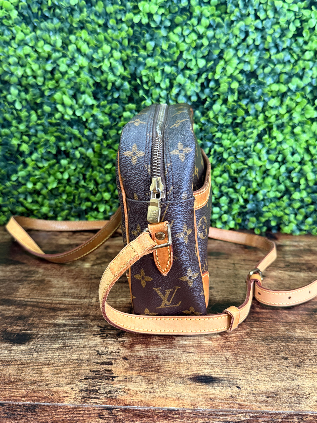 Louis Vuitton Monogram Trocadero 27