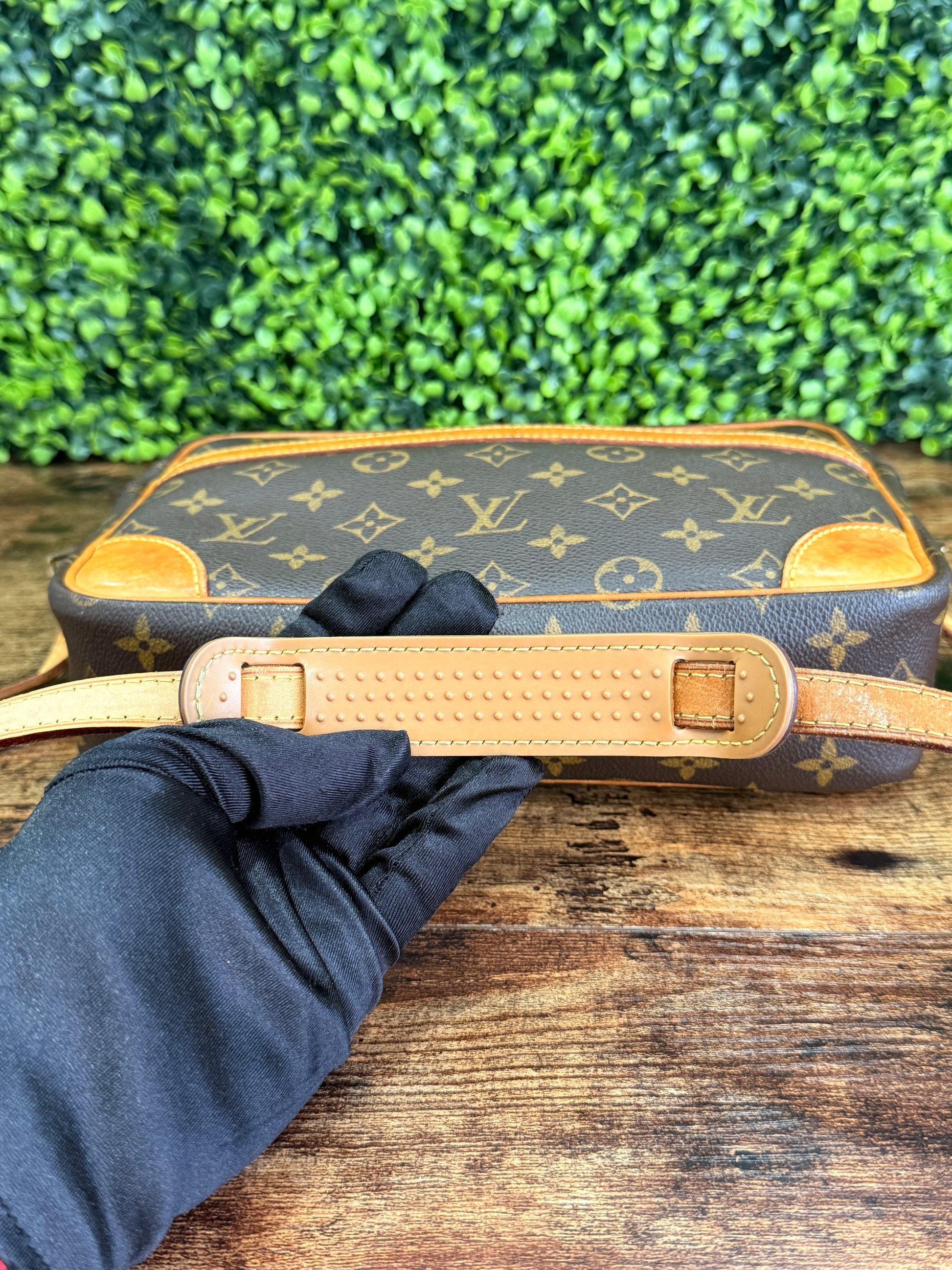 Louis Vuitton Monogram Trocadero 27