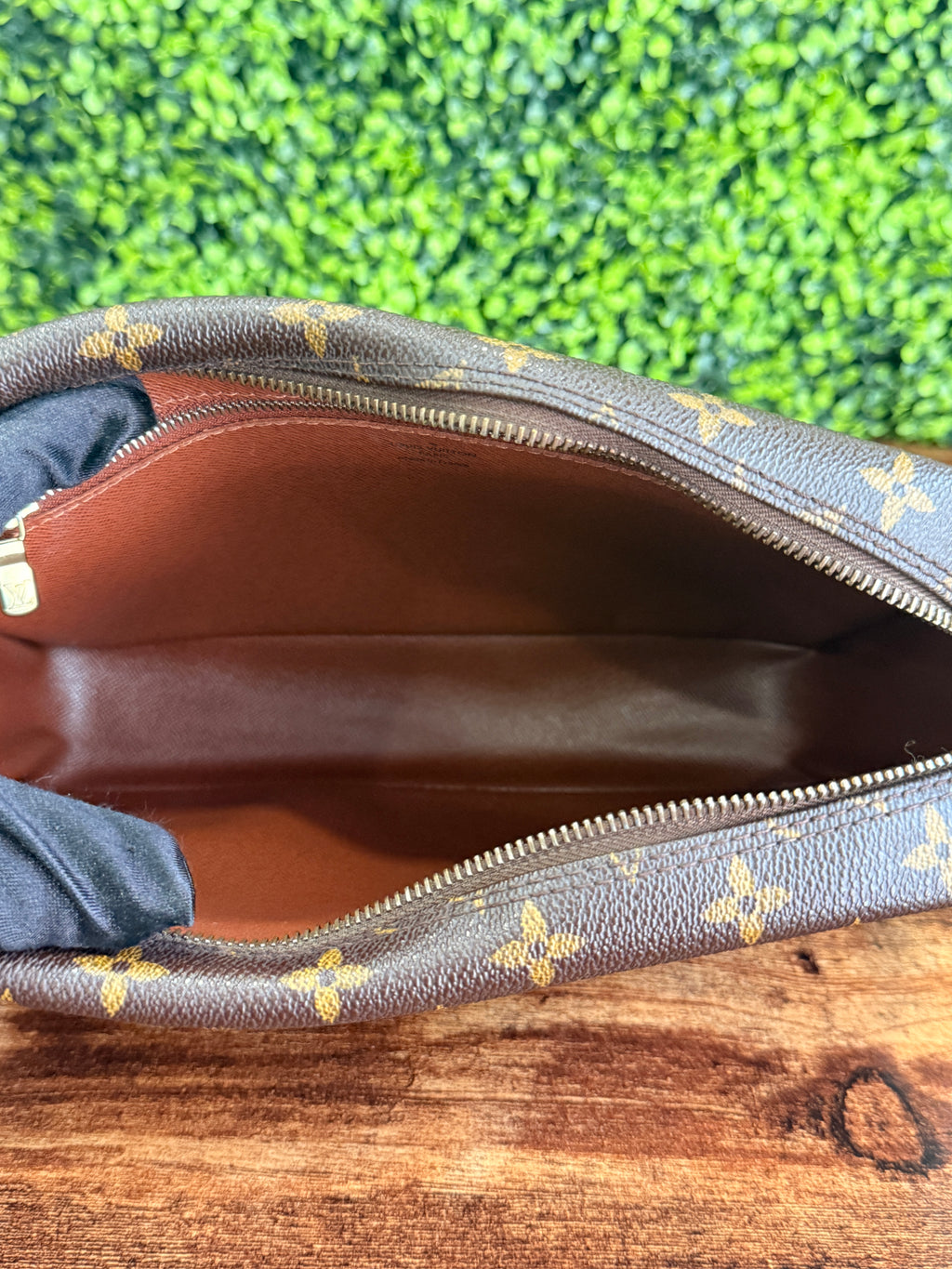 Louis Vuitton Monogram Trocadero 27