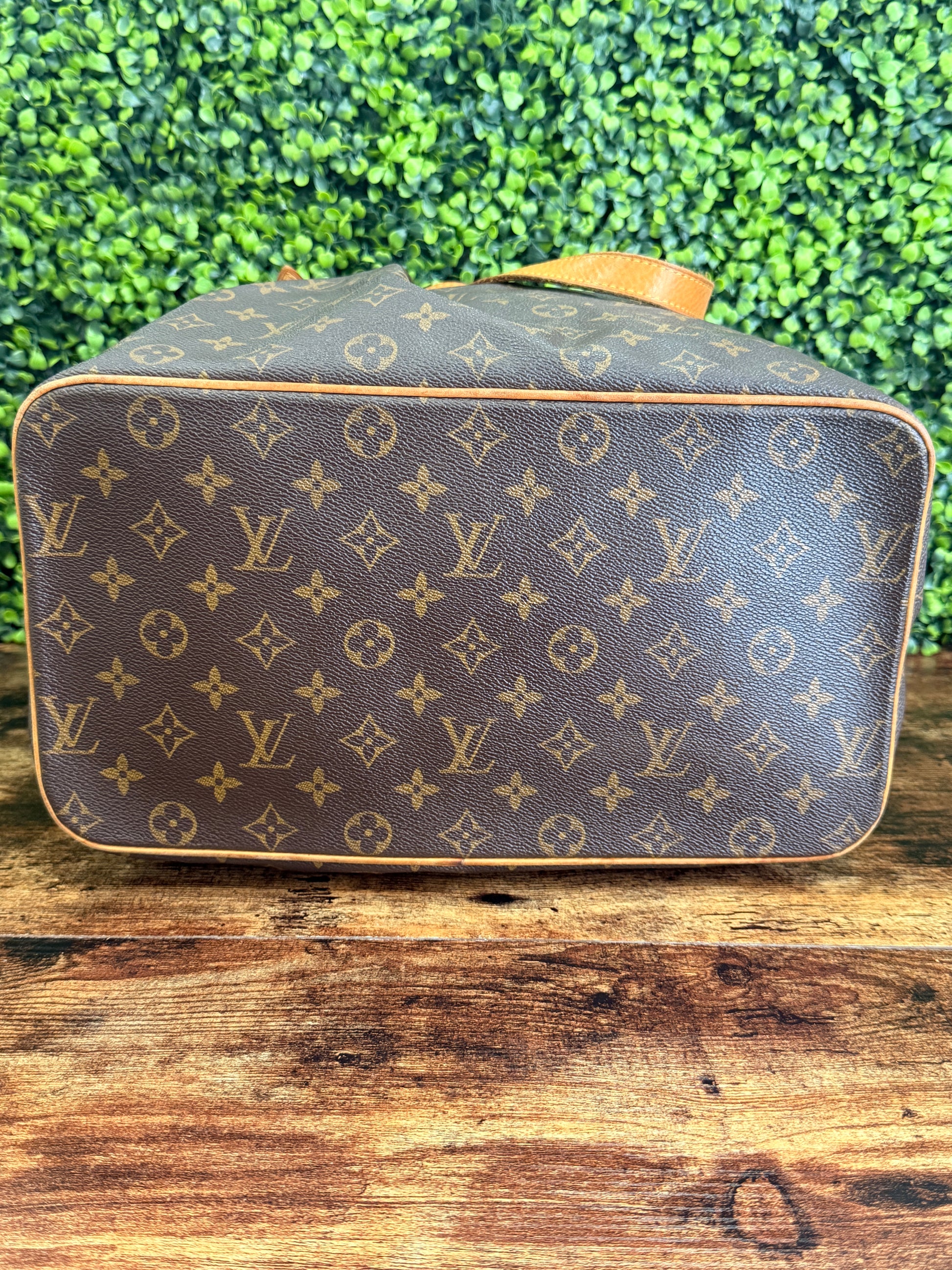 Louis Vuitton Monogram Palermo GM Tote