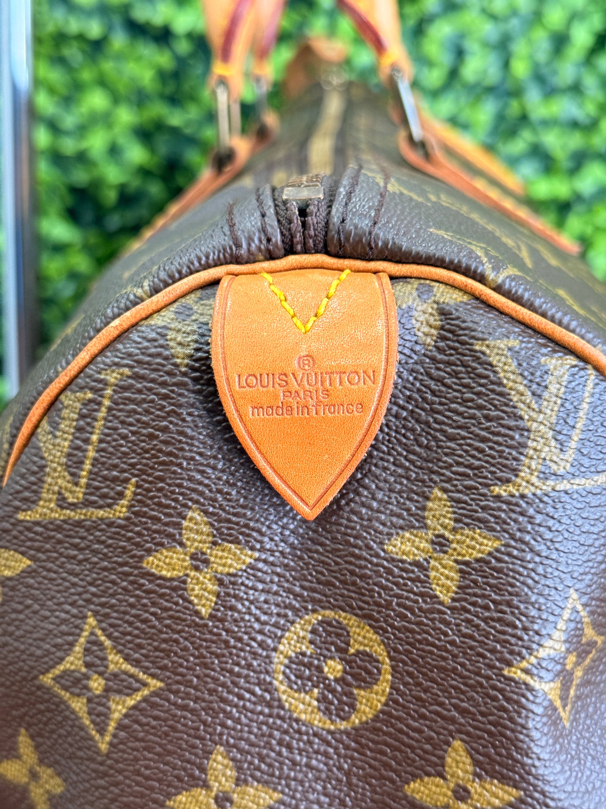 Louis Vuitton Monogram Speedy 40