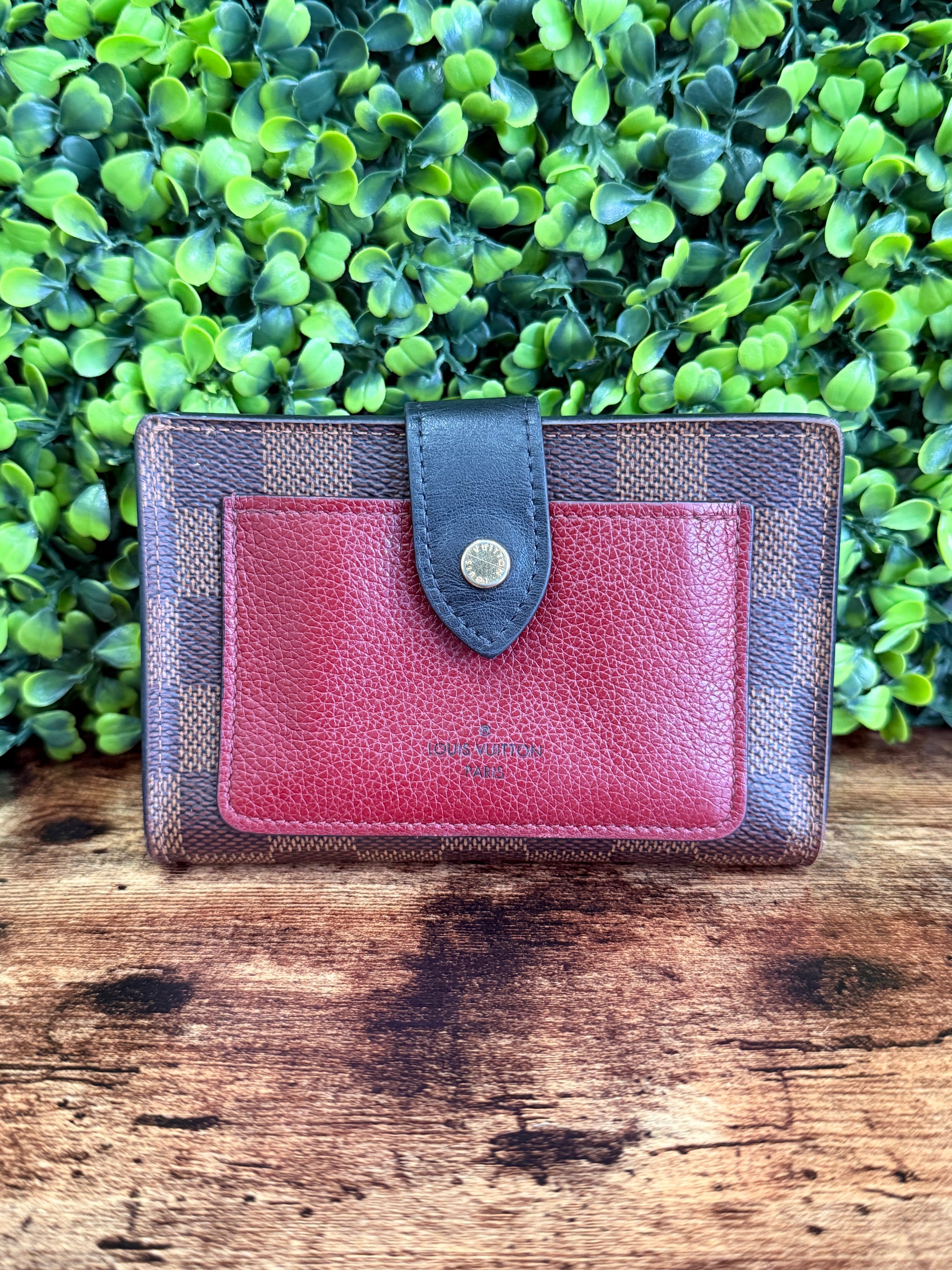 Louis Vuitton Juliette Bordeaux Wallet Damier Ebene