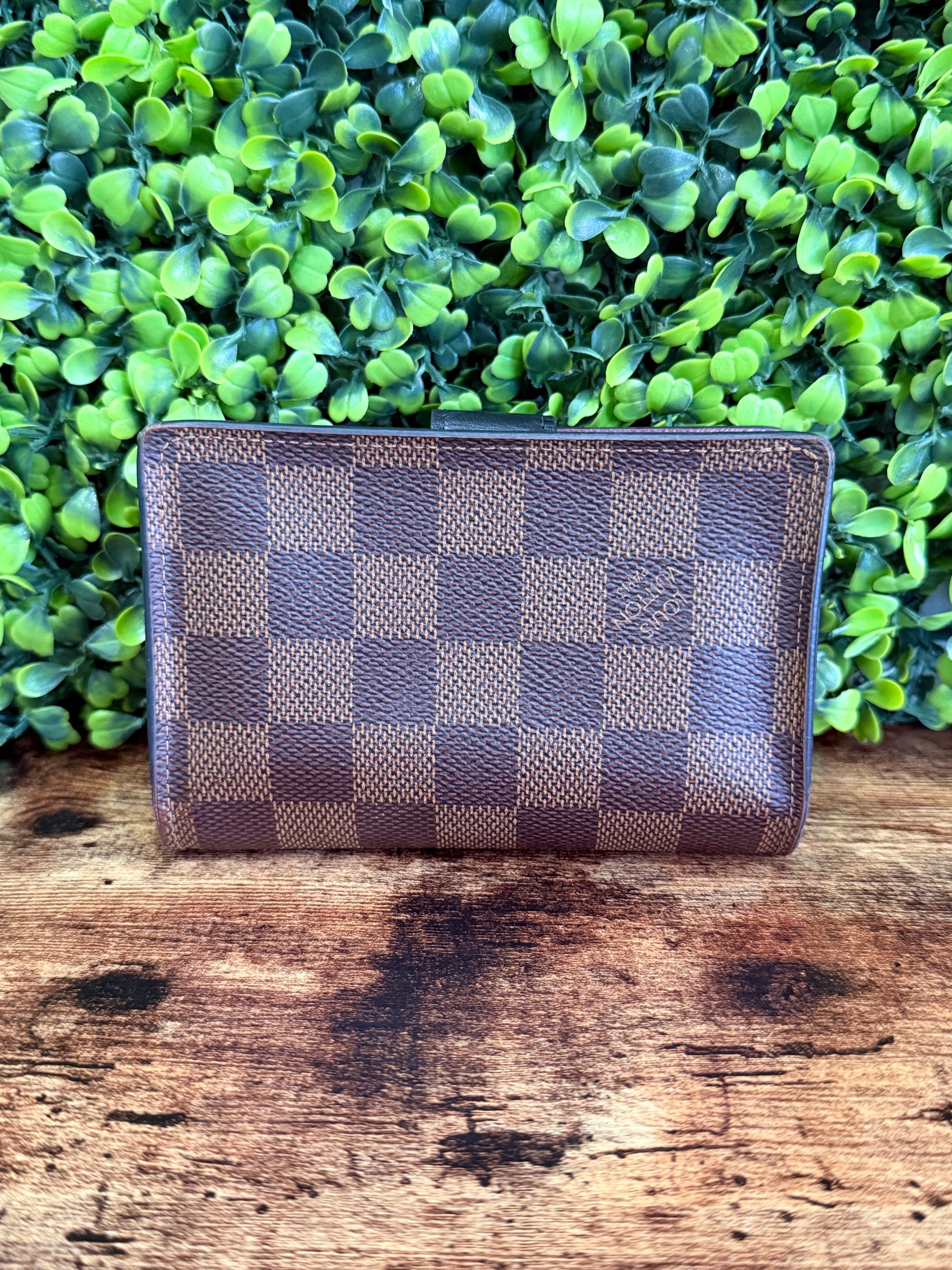Louis Vuitton Juliette Bordeaux Wallet Damier Ebene