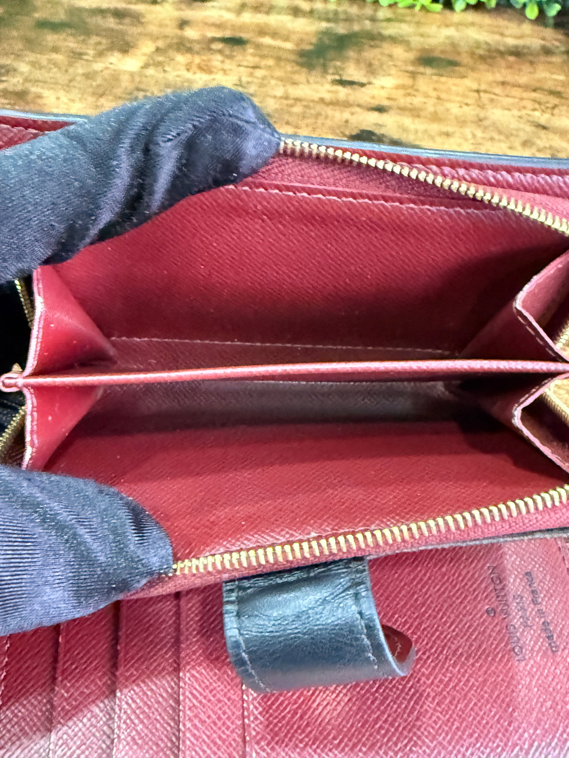 Louis Vuitton Juliette Bordeaux Wallet Damier Ebene