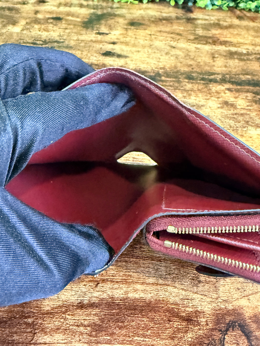 Louis Vuitton Juliette Bordeaux Wallet Damier Ebene