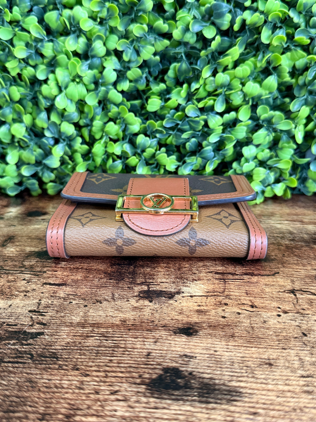 Louis Vuitton Dauphine Compact Wallet Monogram Reverse