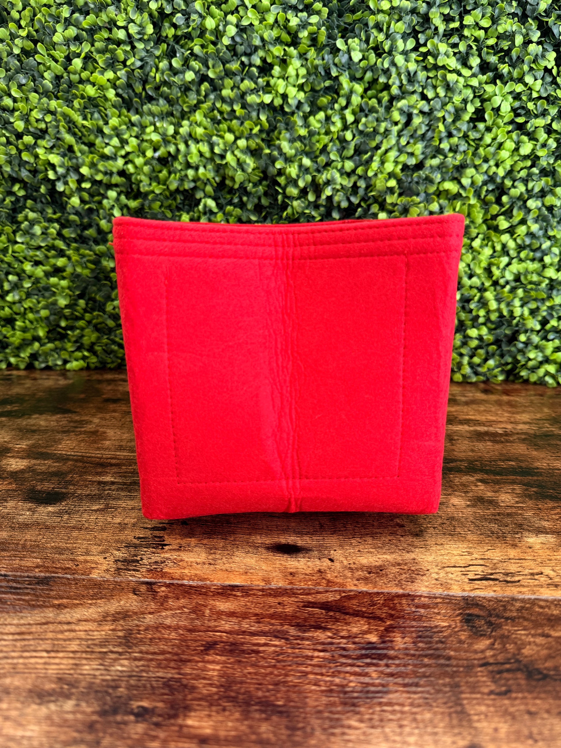 No-Brand Red Insert Size 35