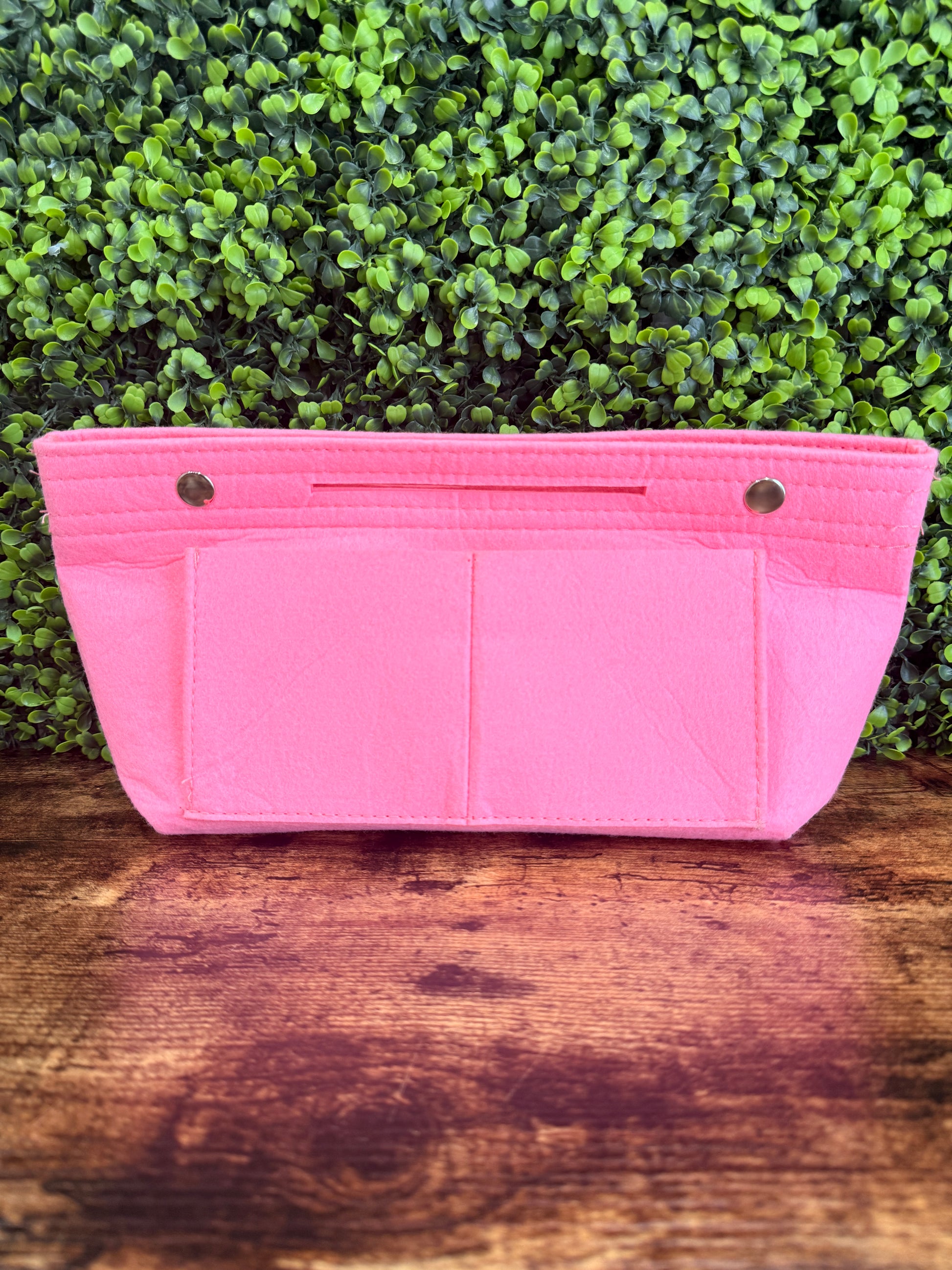 No-Brand Pink Long Oval Insert
