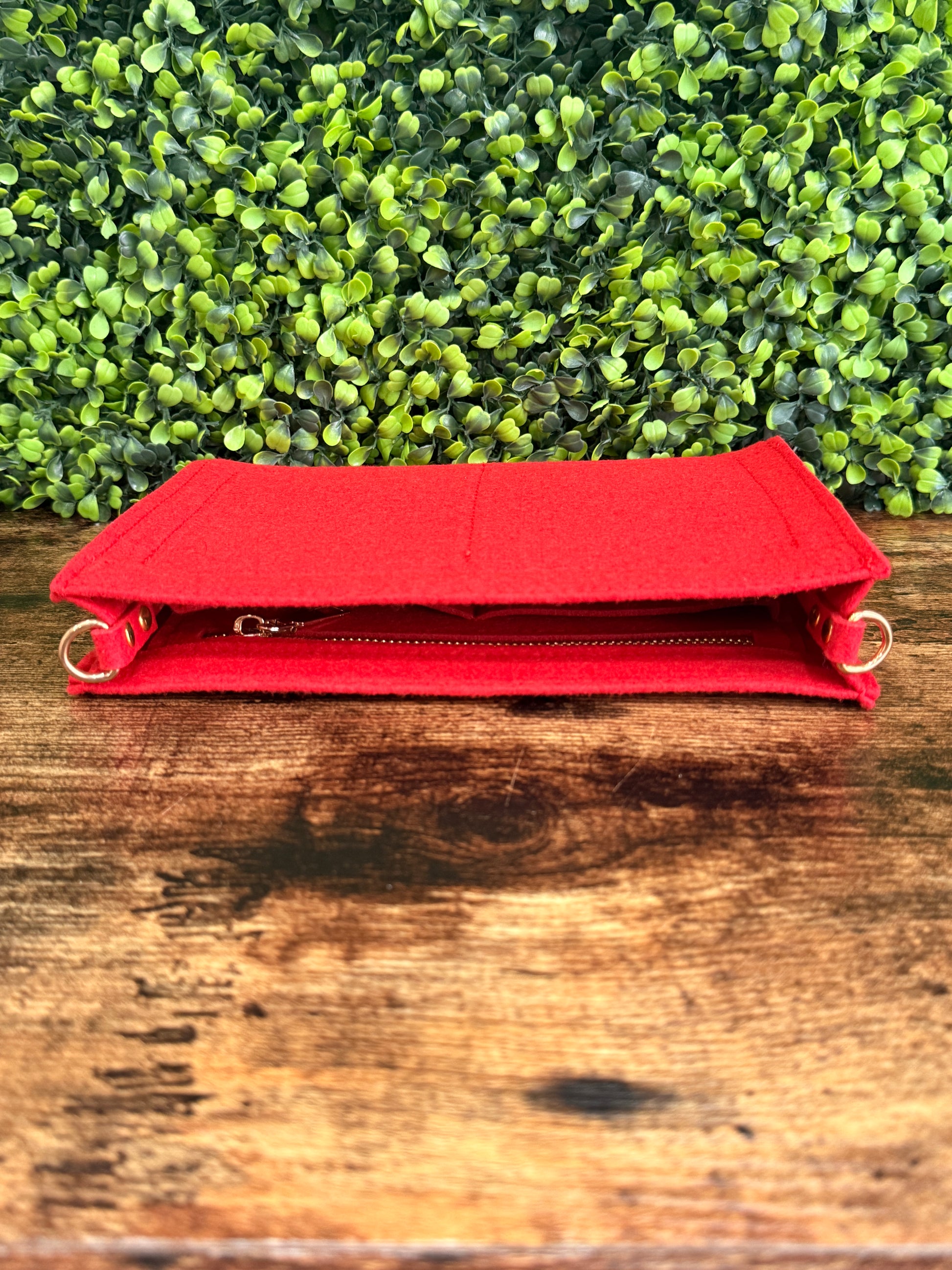 No-Brand Red Insert Size 26