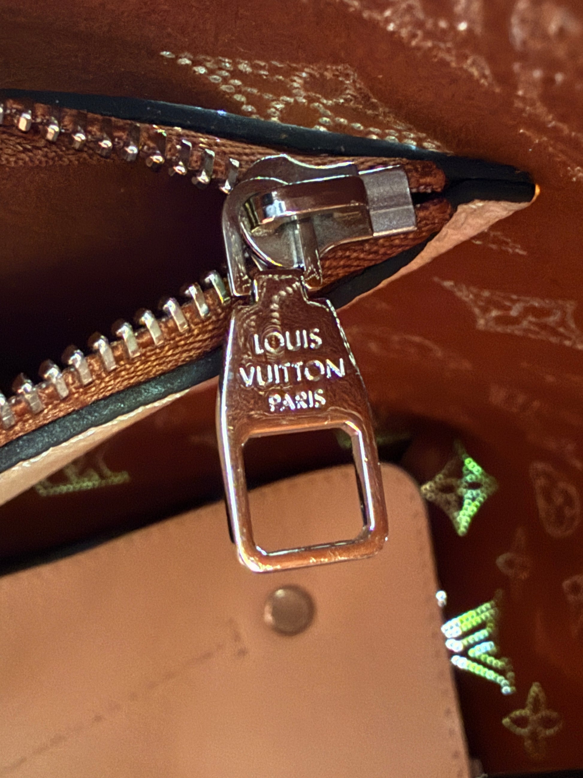 Louis Vuitton Caramel Mahina Pink