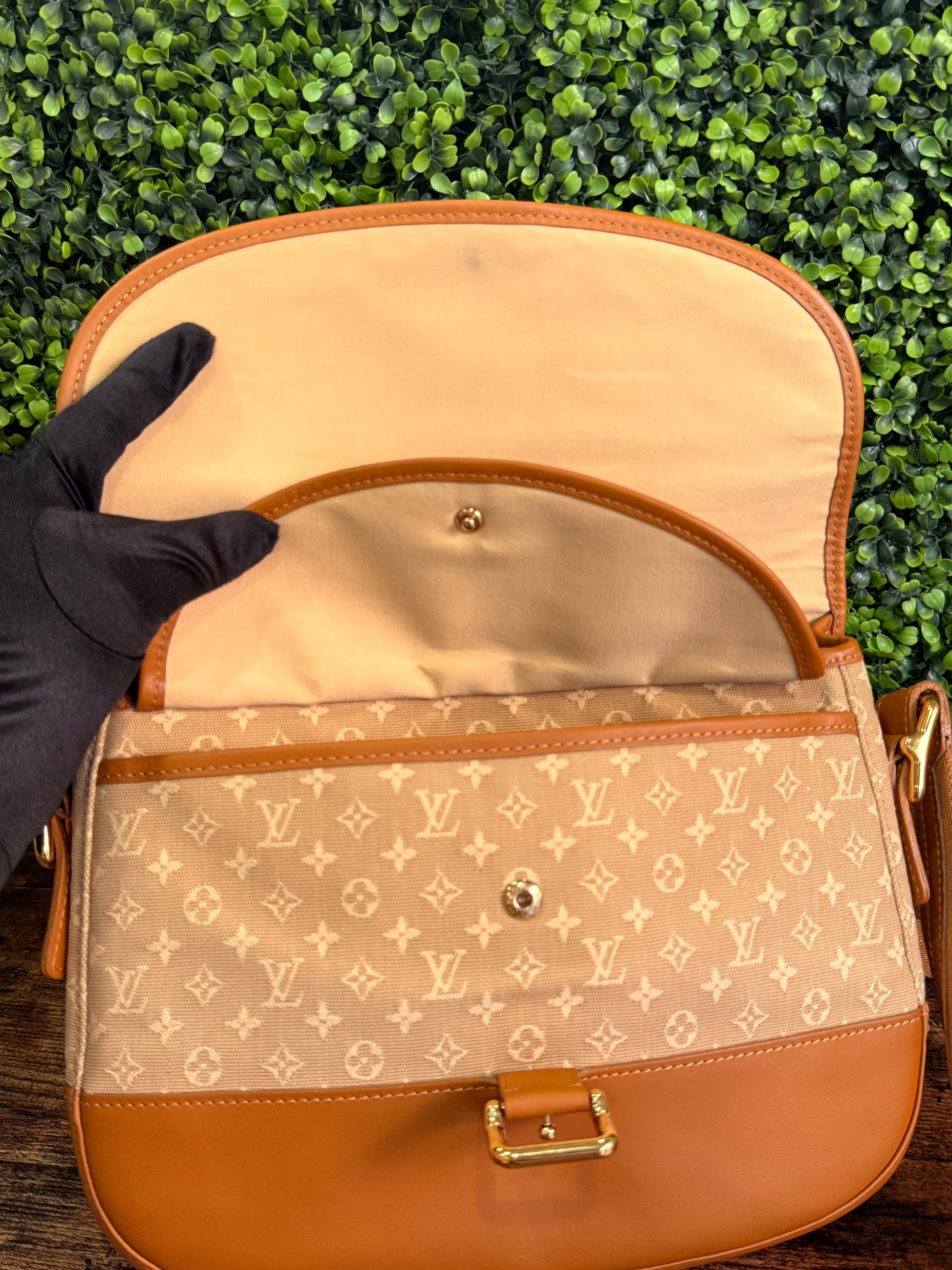 Louis Vuitton Mini Lin Marjorie Beige/Tan Shoulder Bag
