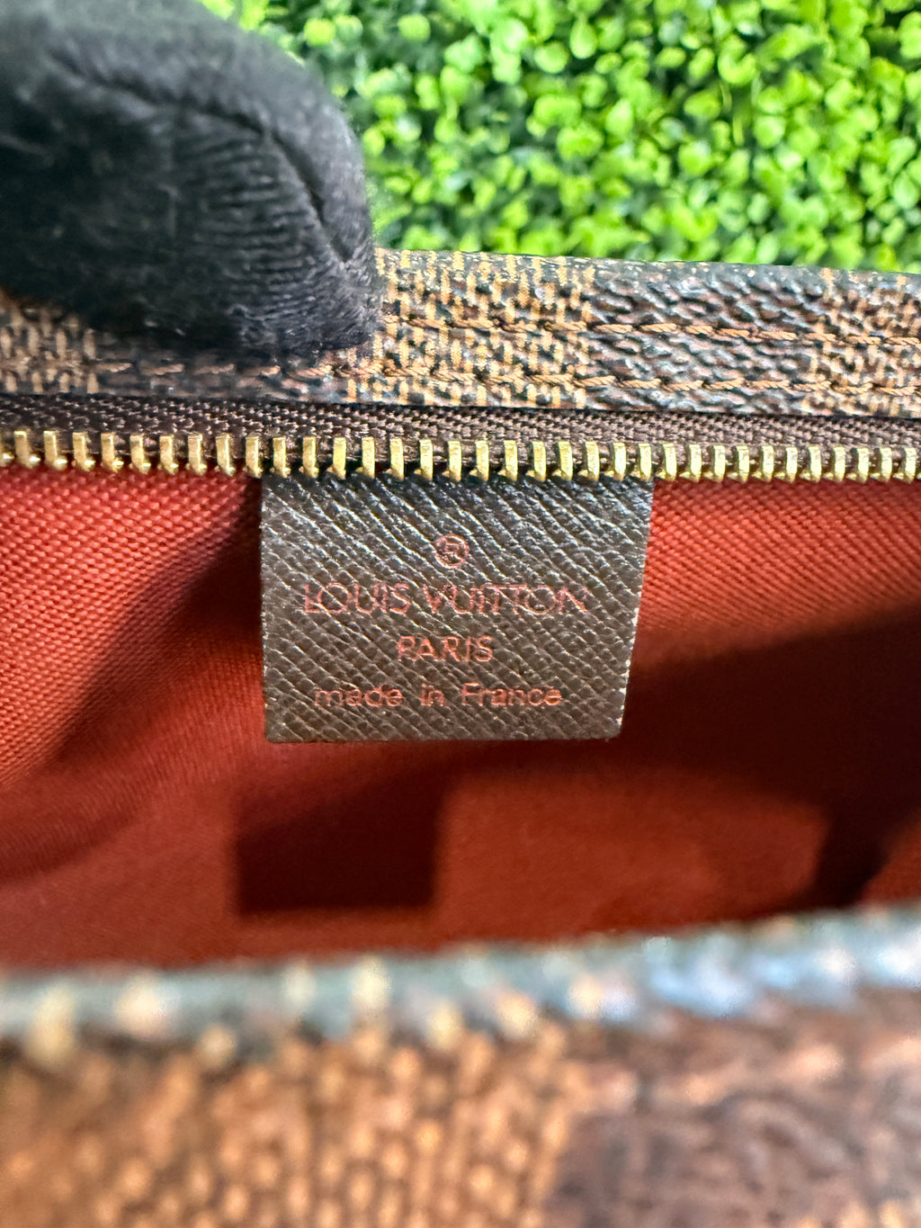 Louis Vuitton Trousse Pochette Damier Ebene