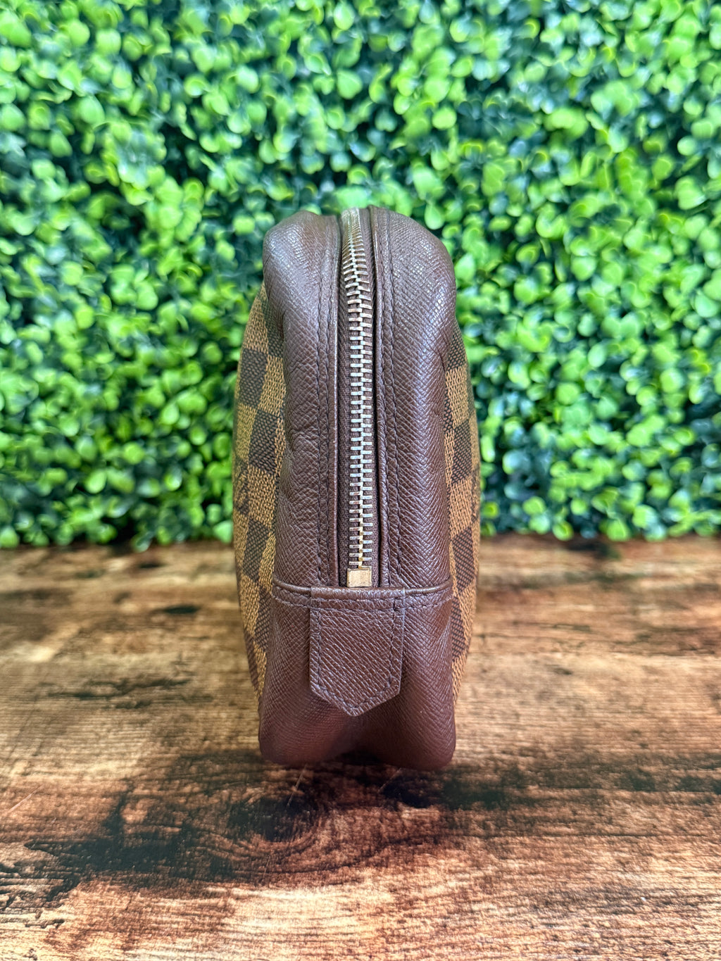 Louis Vuitton Trousse Toilette Damier Ebene