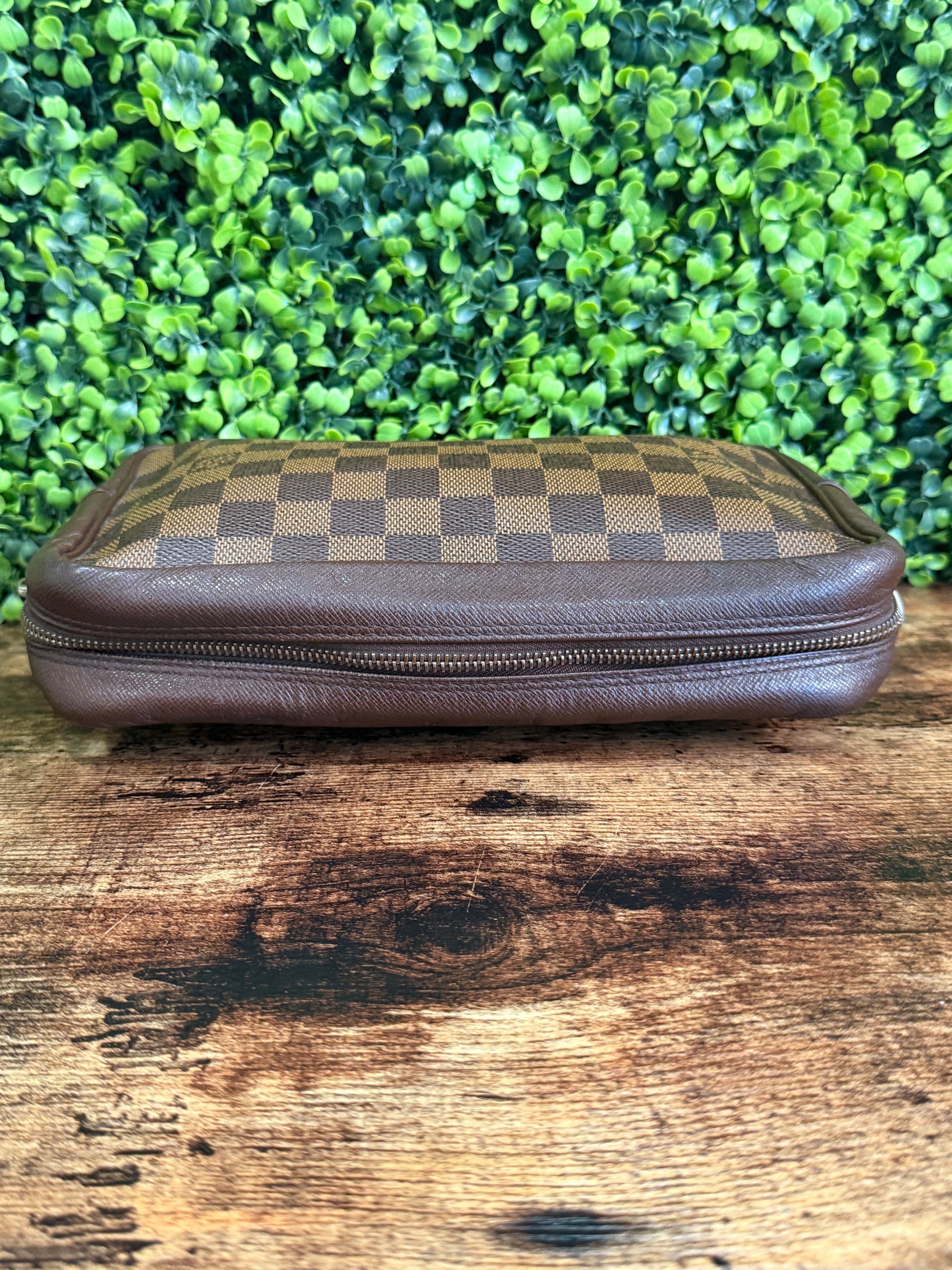 Louis Vuitton Trousse Toilette Damier Ebene
