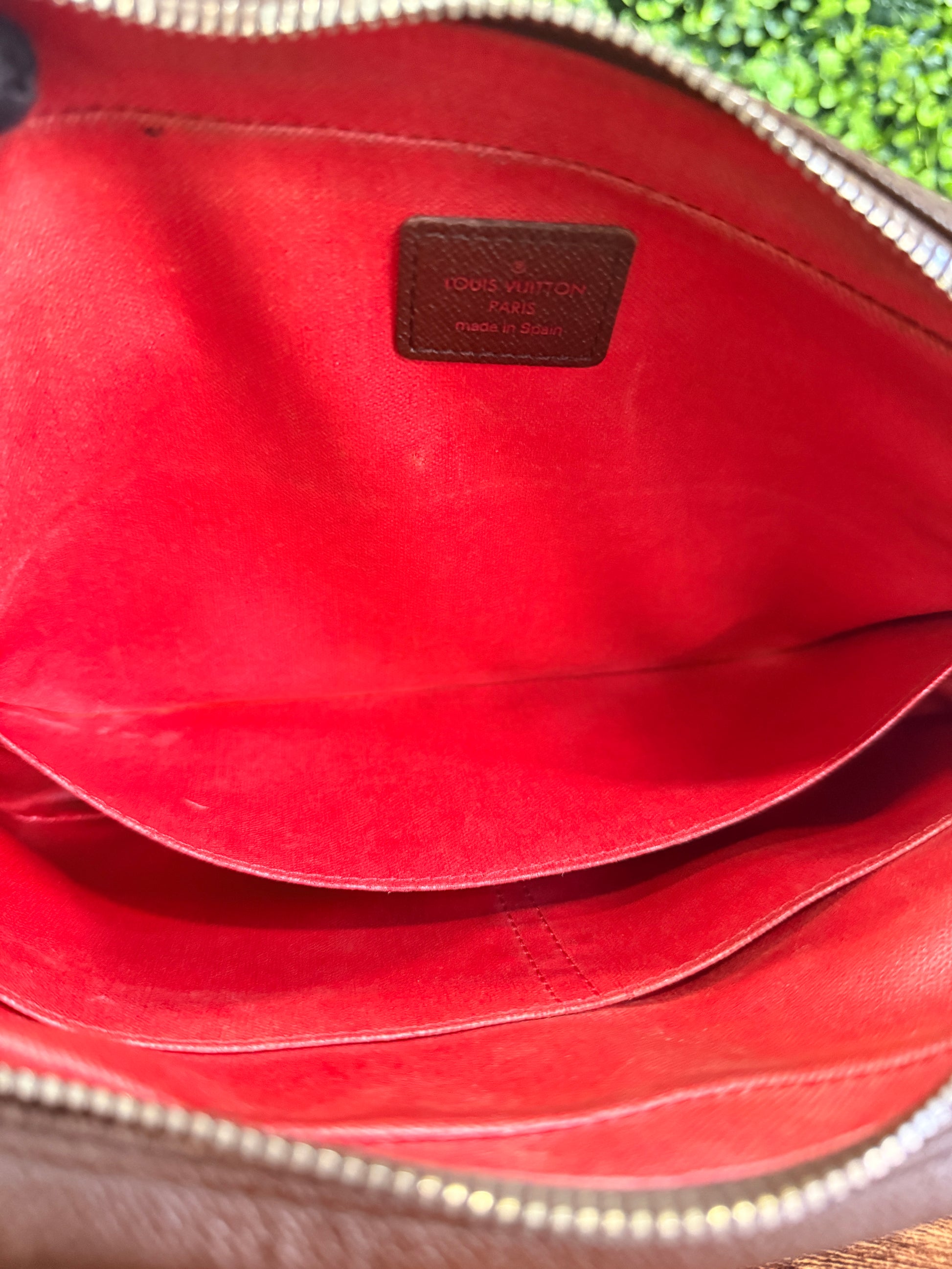 Louis Vuitton Trousse Toilette Damier Ebene