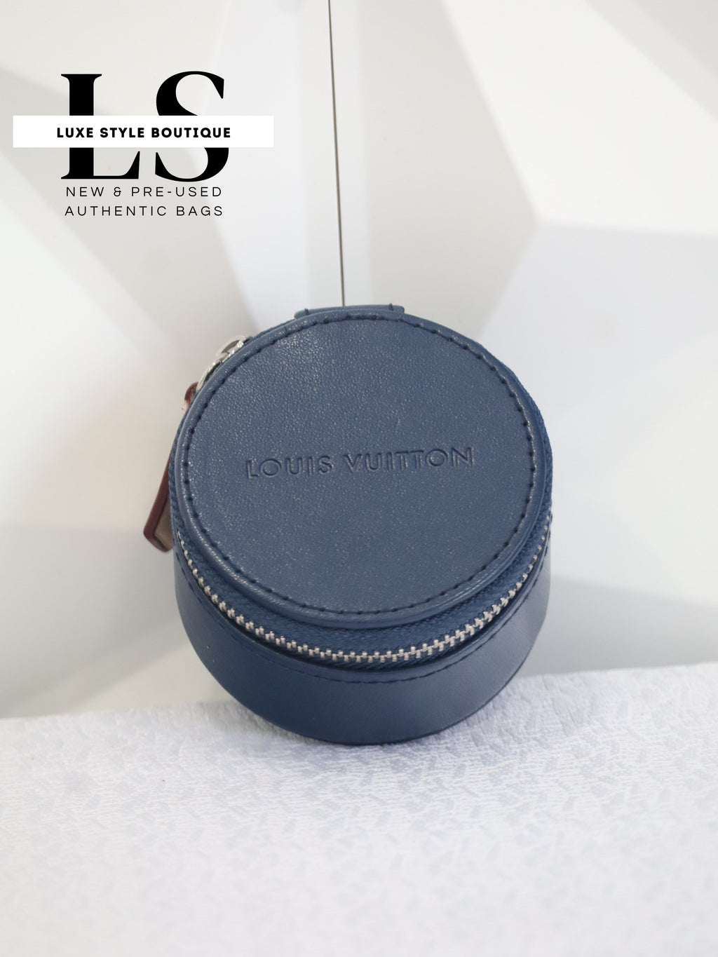 Louis Vuitton Red Horizon Wireless Earphones