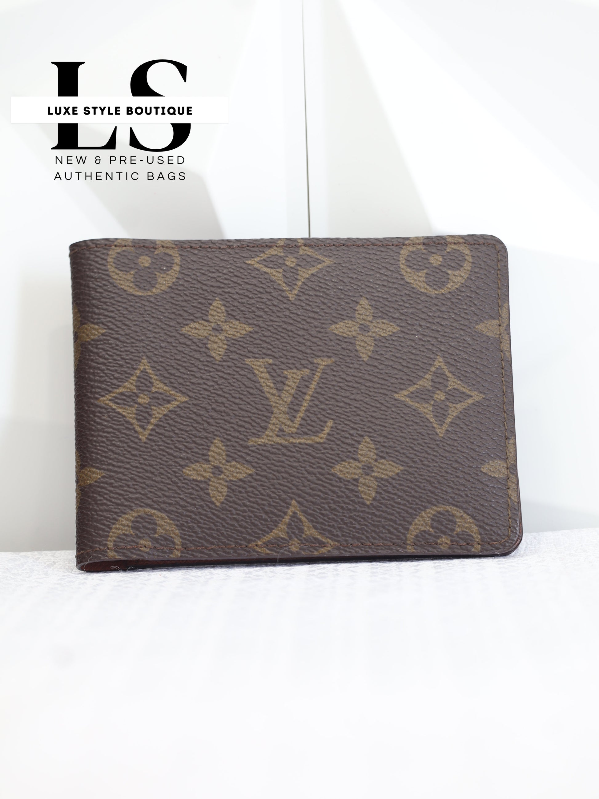 Louis Vuitton Multiple Wallet Monogram