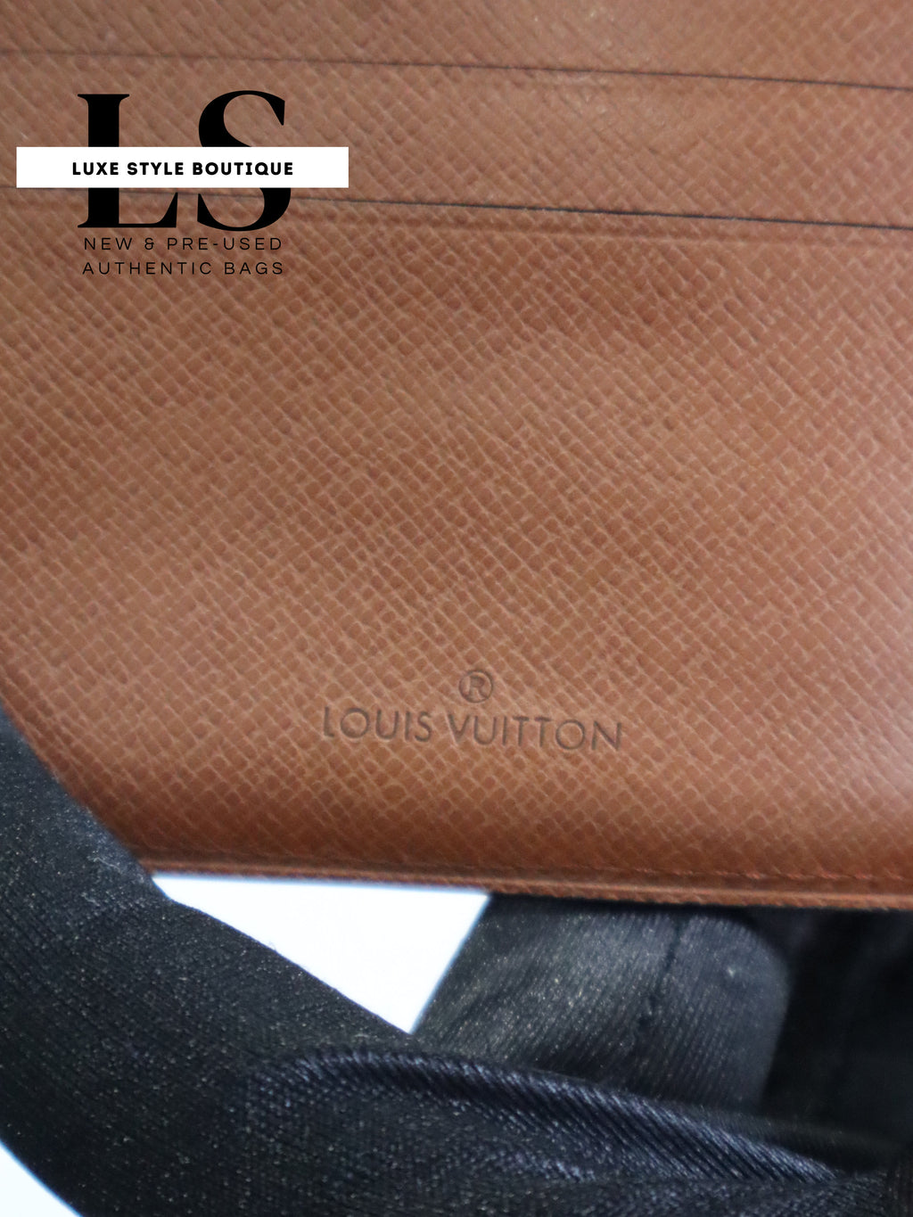 Louis Vuitton Multiple Wallet Monogram