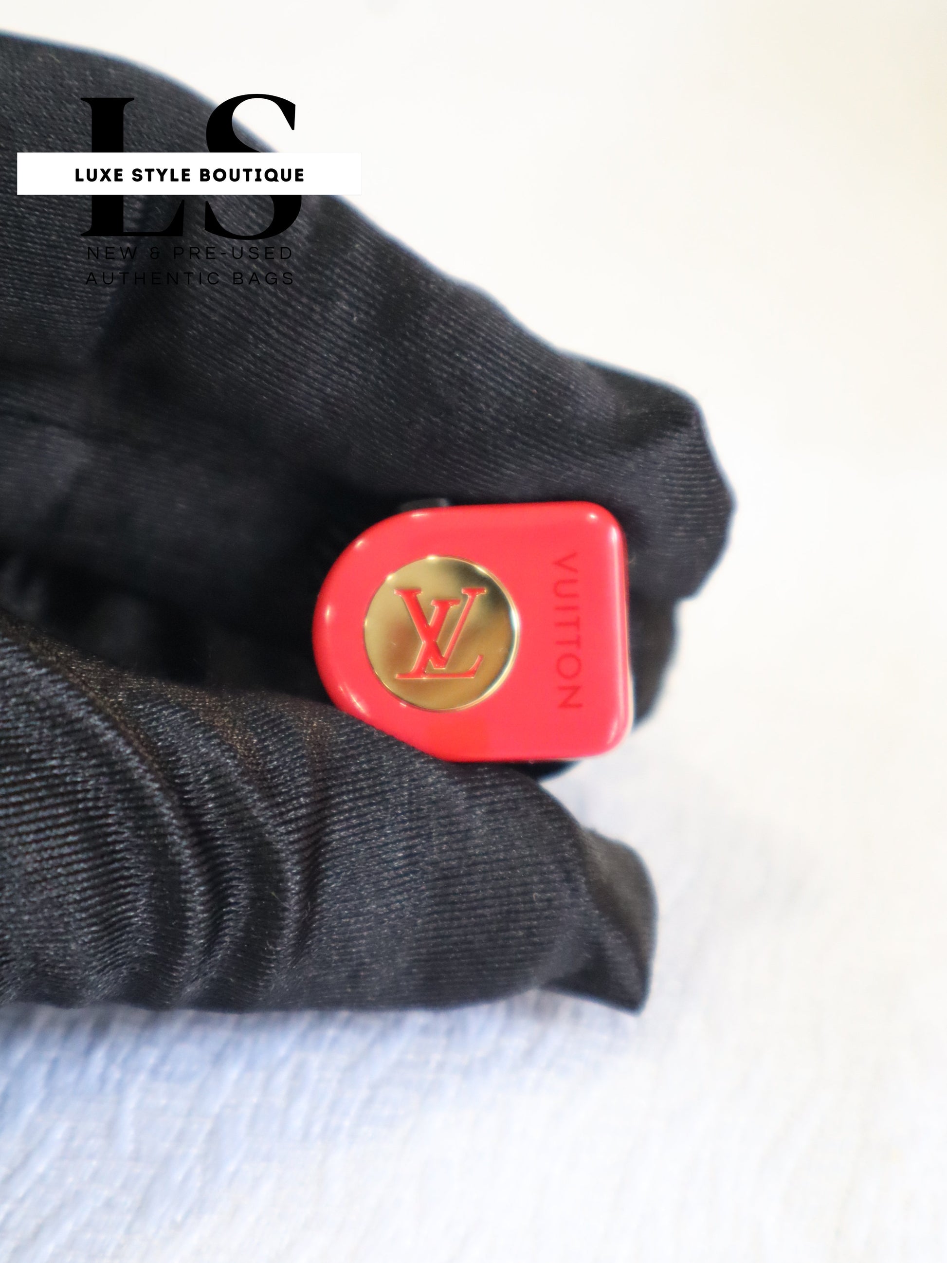Louis Vuitton Red Horizon Wireless Earphones
