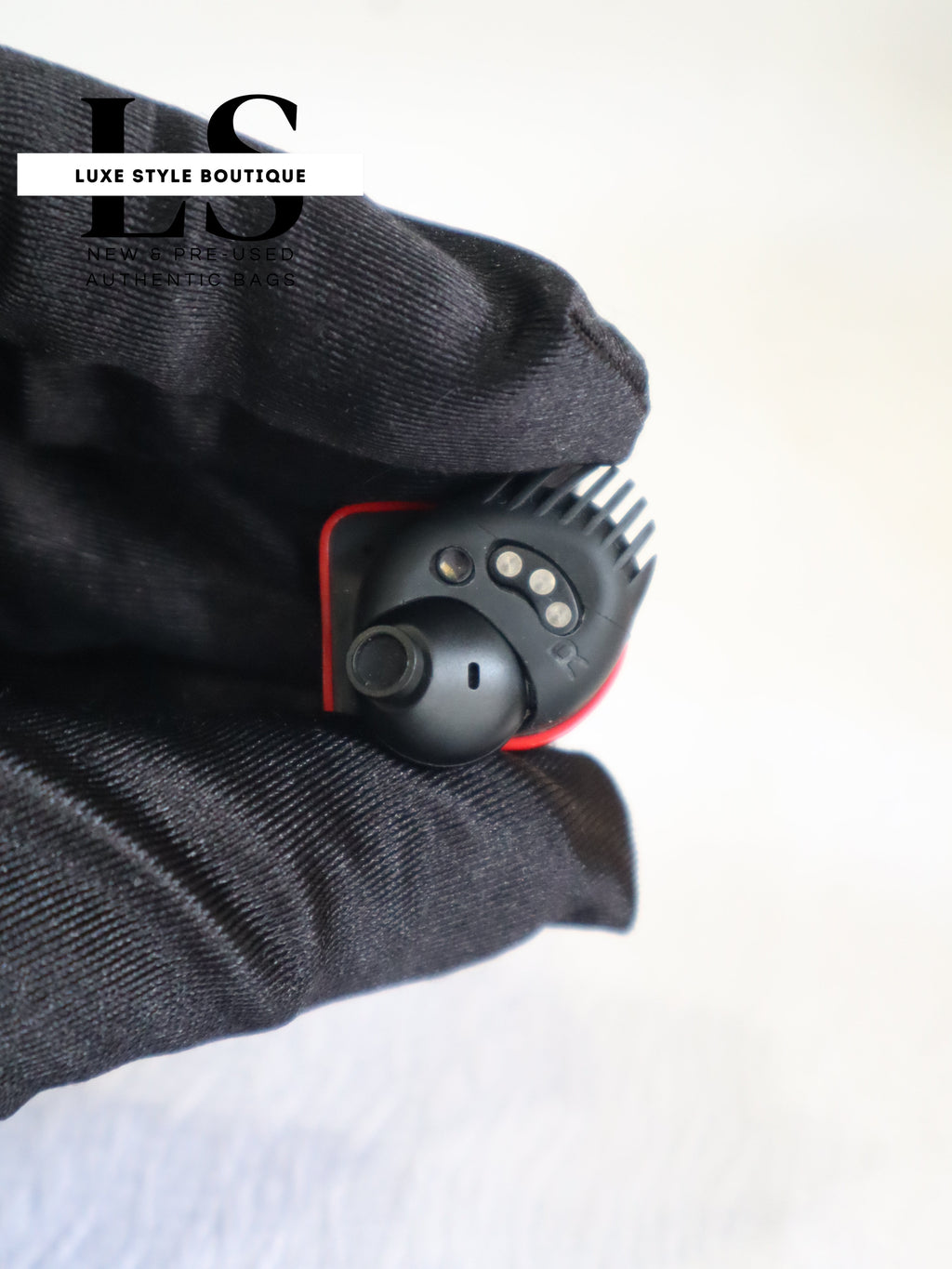 Louis Vuitton Red Horizon Wireless Earphones