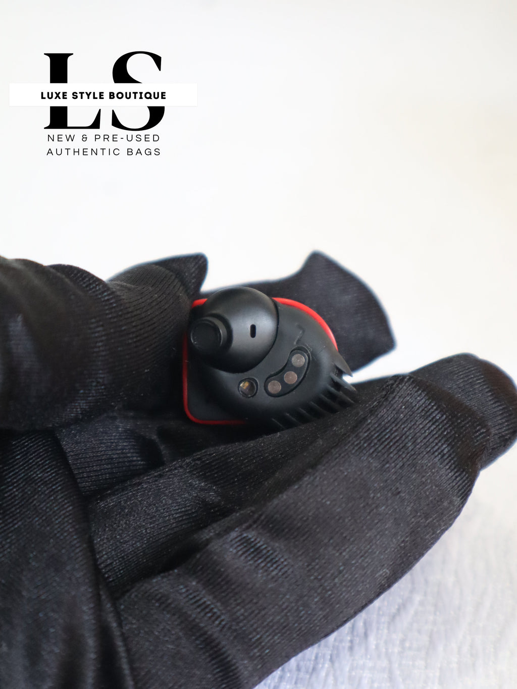 Louis Vuitton Red Horizon Wireless Earphones