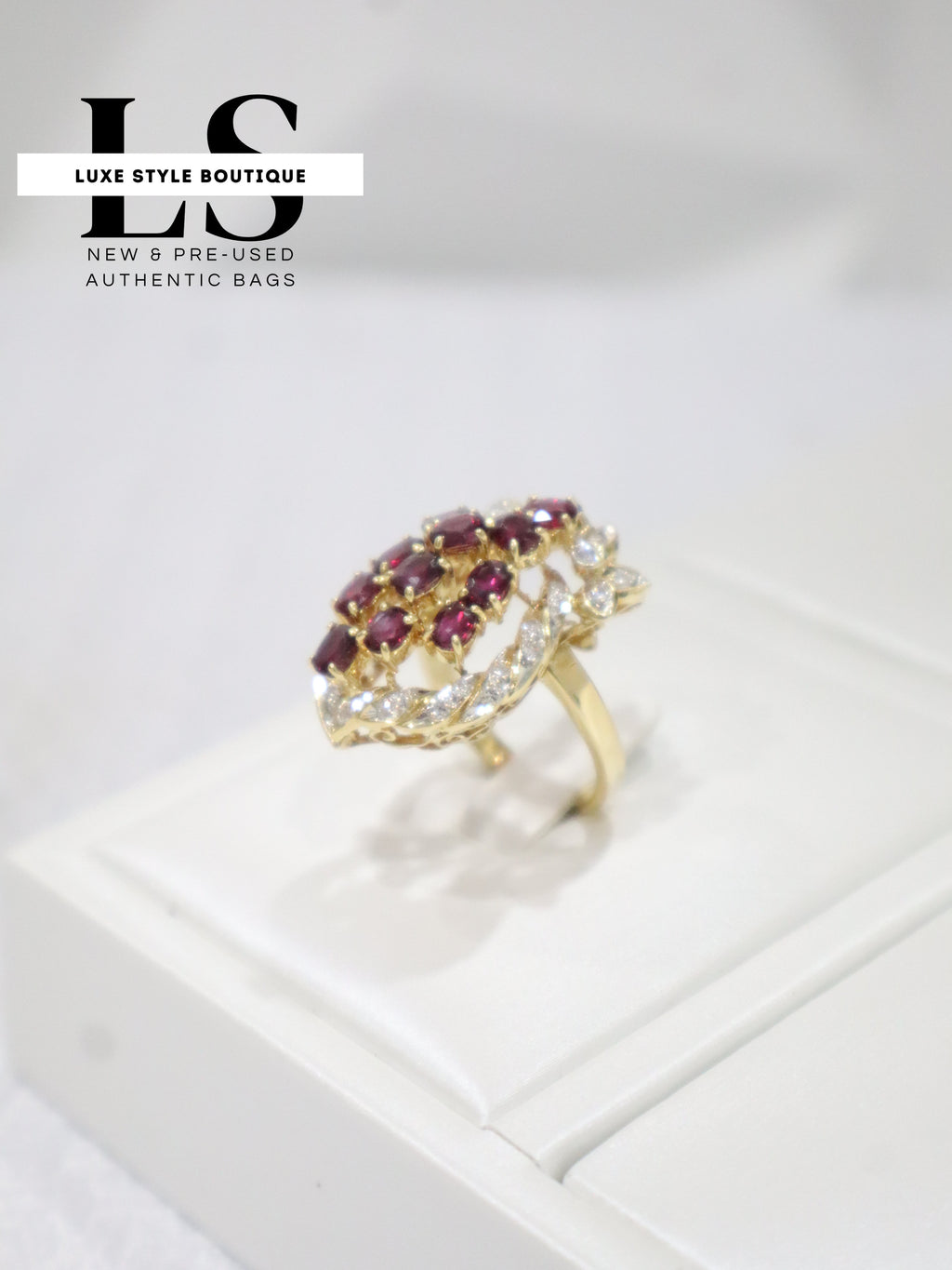 Ring Gold 18K Natural Diamonds & Rubies Size 7.5