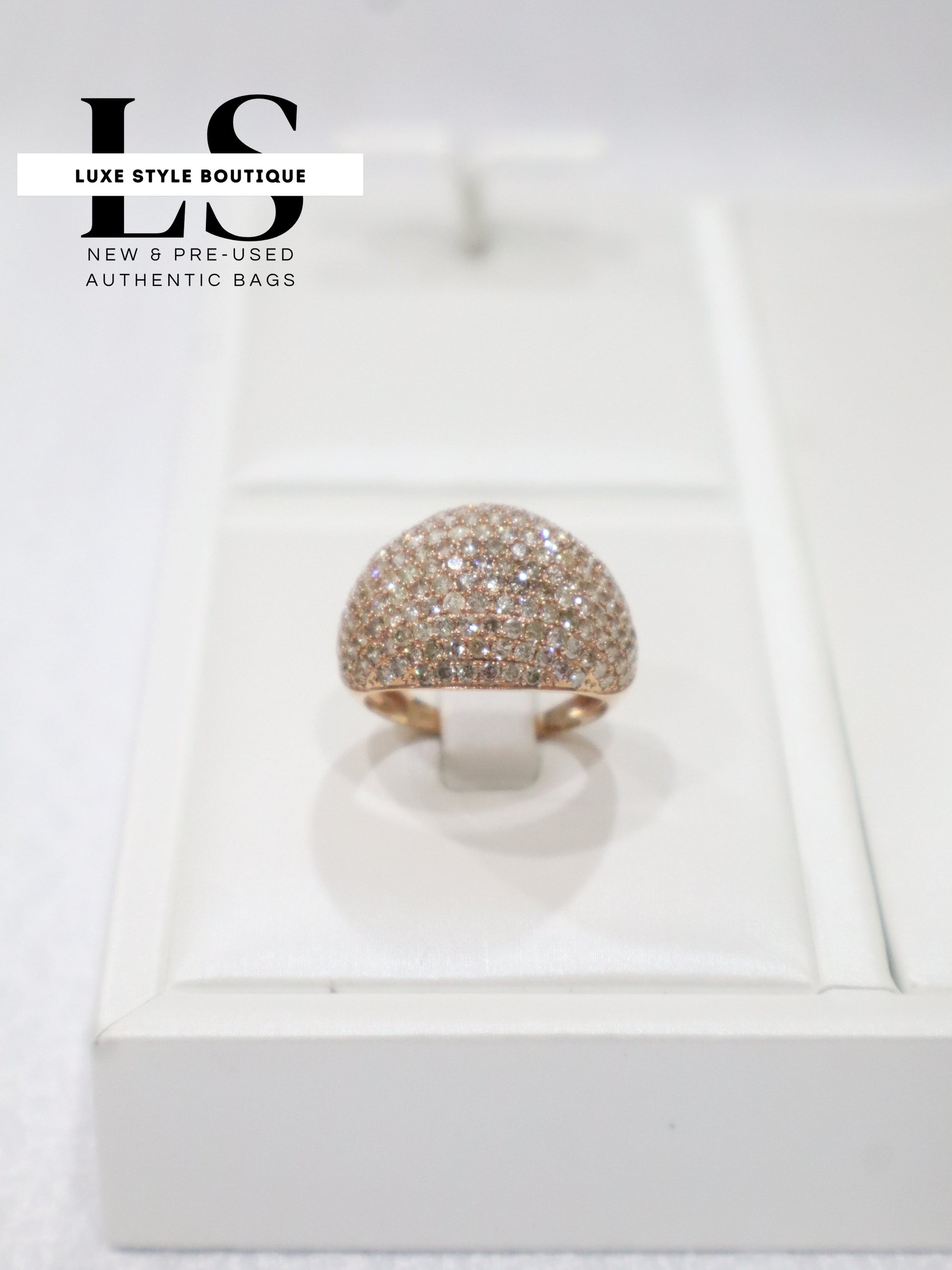 Ring Dome Gold 18K Natural Diamonds 3CT Size 9
