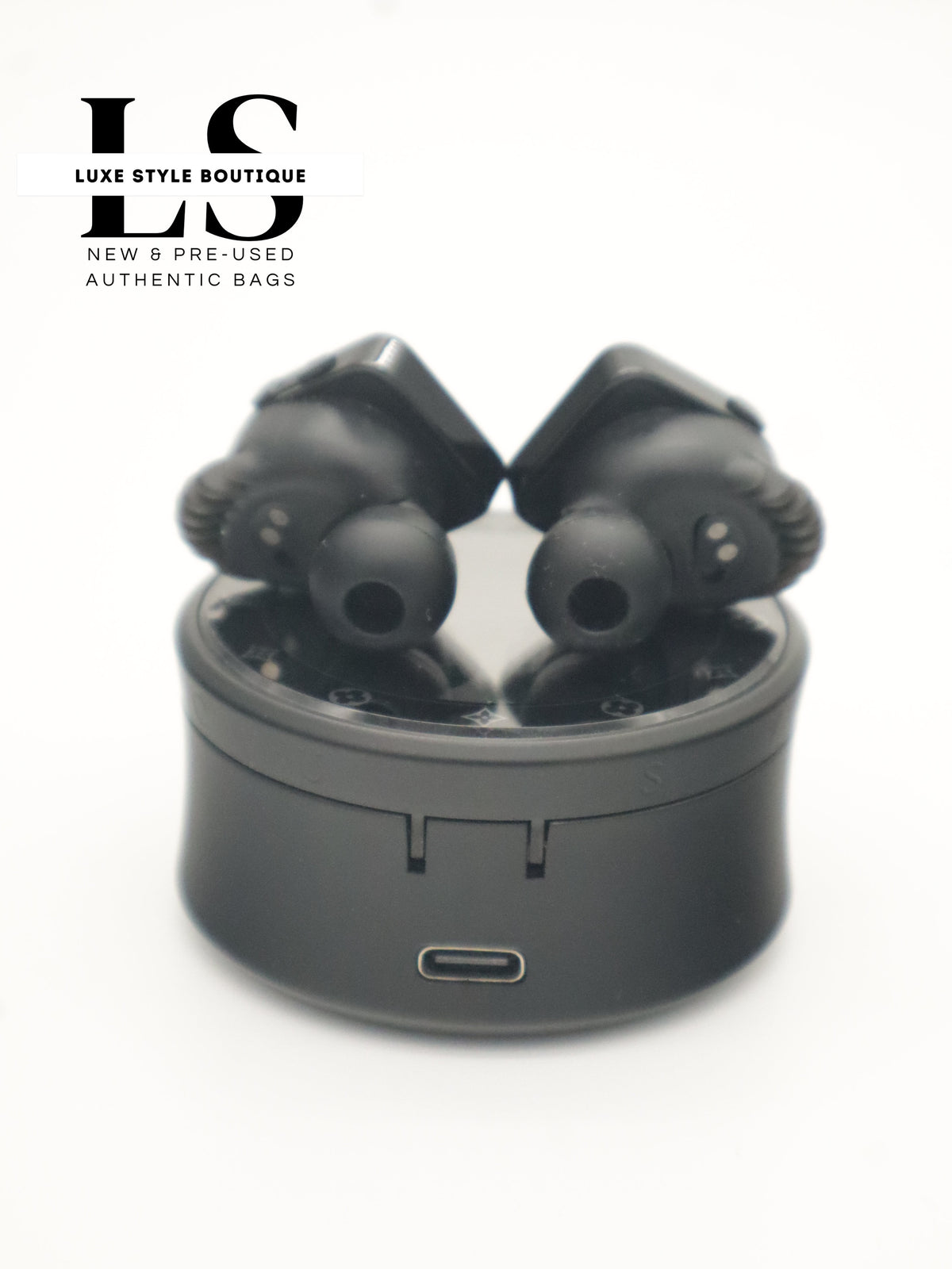 Louis Vuitton Horizon Wireless Earbuds