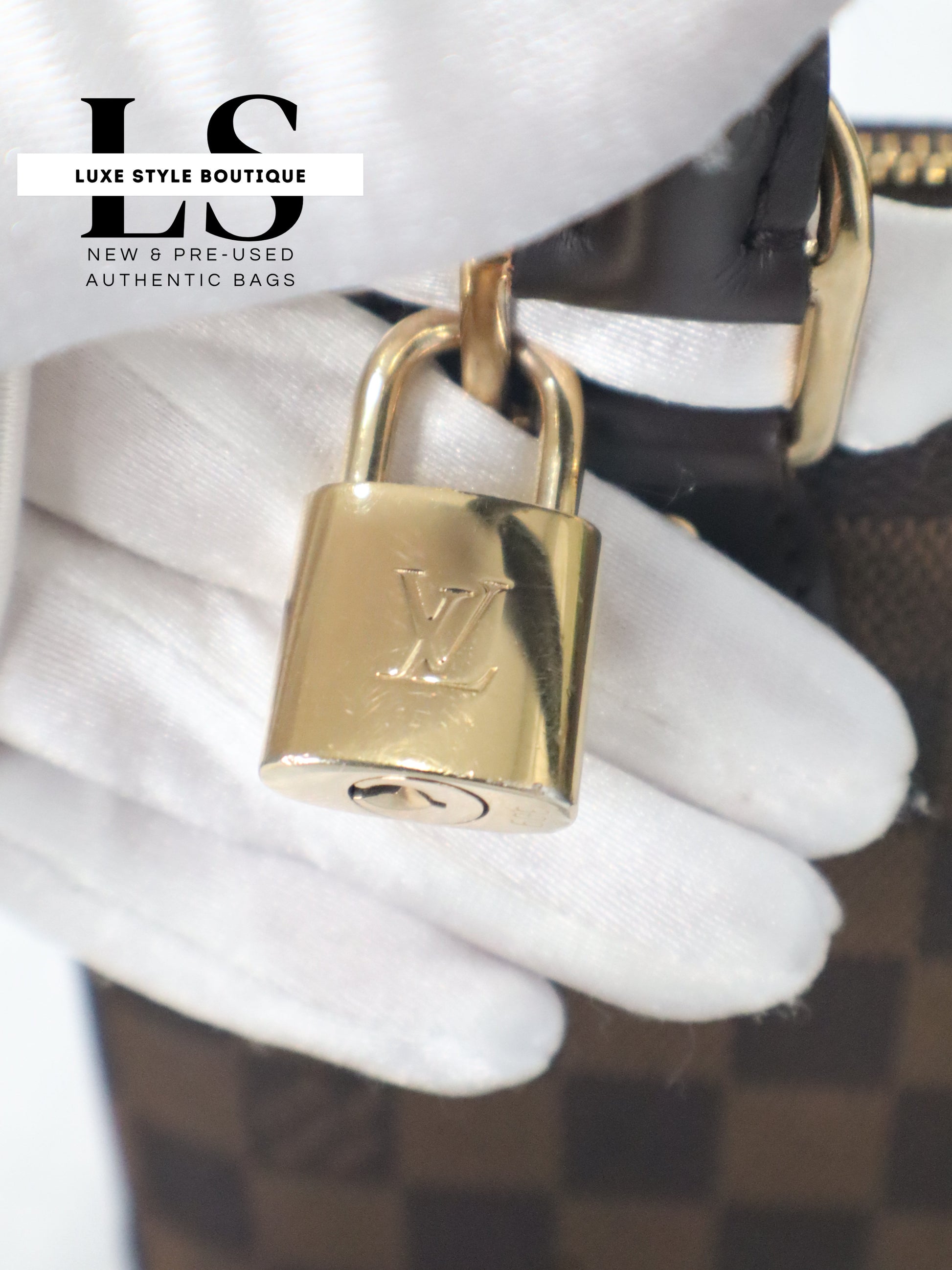 Louis Vuitton Alma BB Damier Ebene