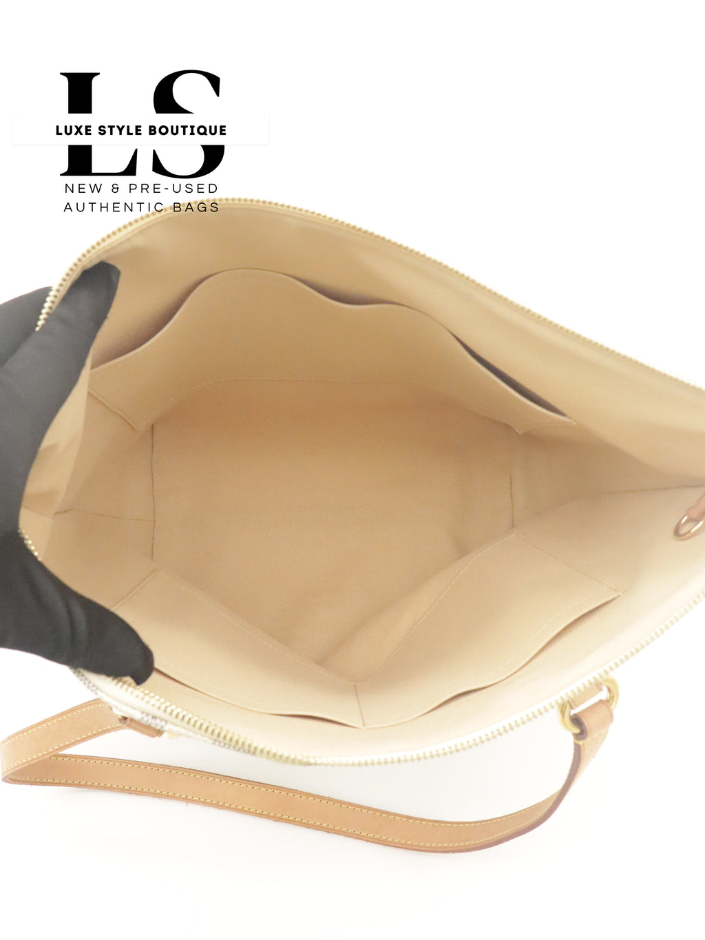 Louis Vuitton Totally MM Azur