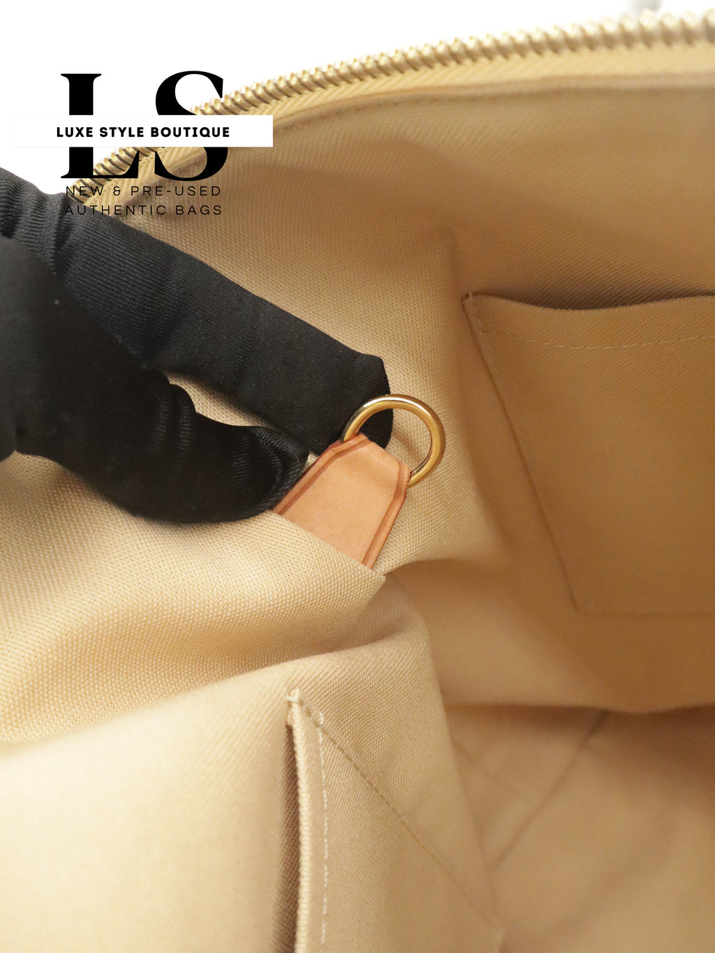 Louis Vuitton Totally MM Azur