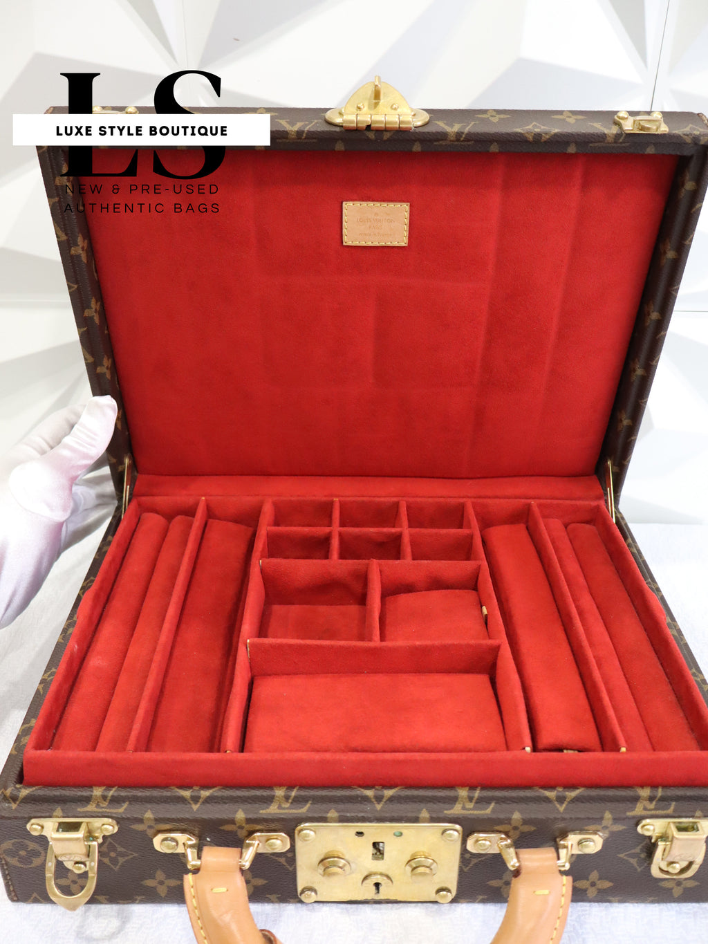 Louis Vuitton Jewelry Vanity Trunk Monogram