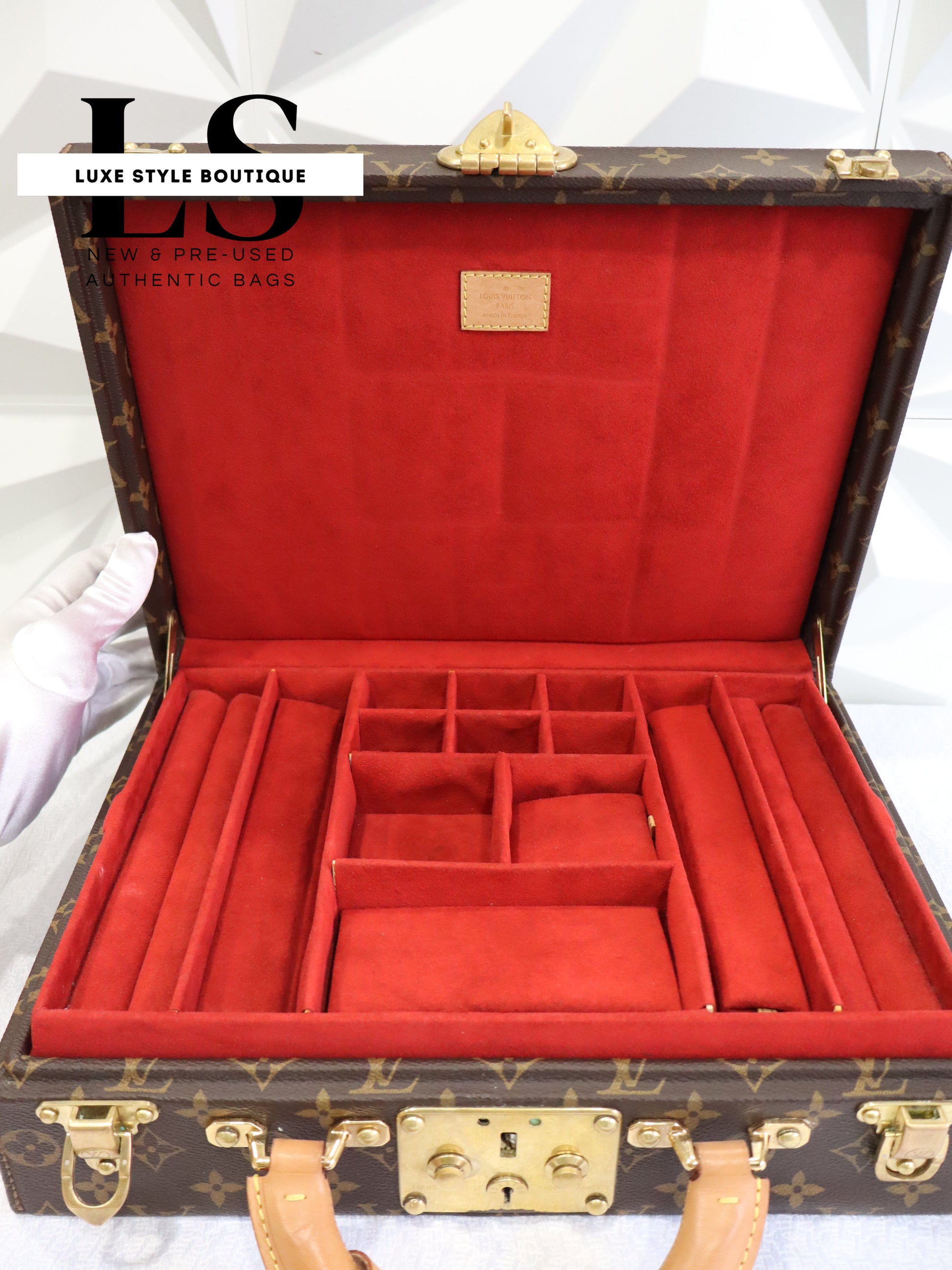 Louis Vuitton Jewelry Vanity Trunk Monogram