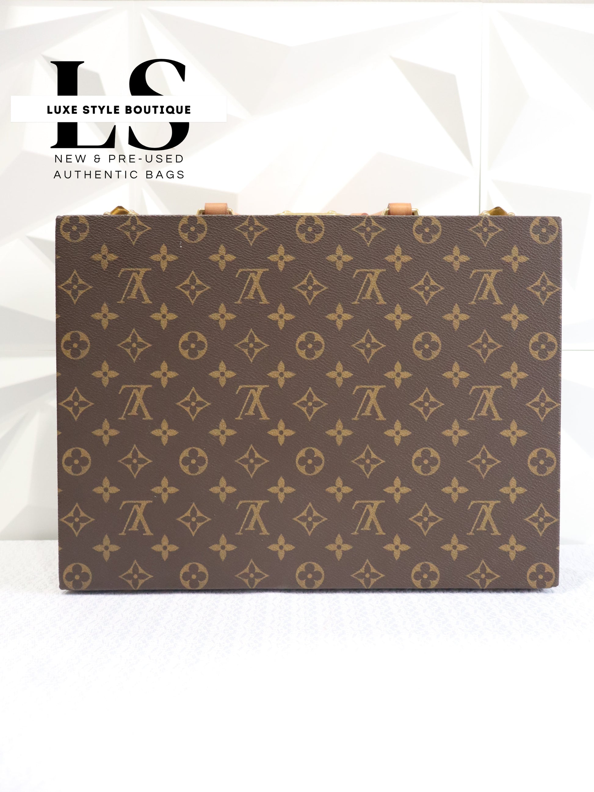 Louis Vuitton Jewelry Vanity Trunk Monogram
