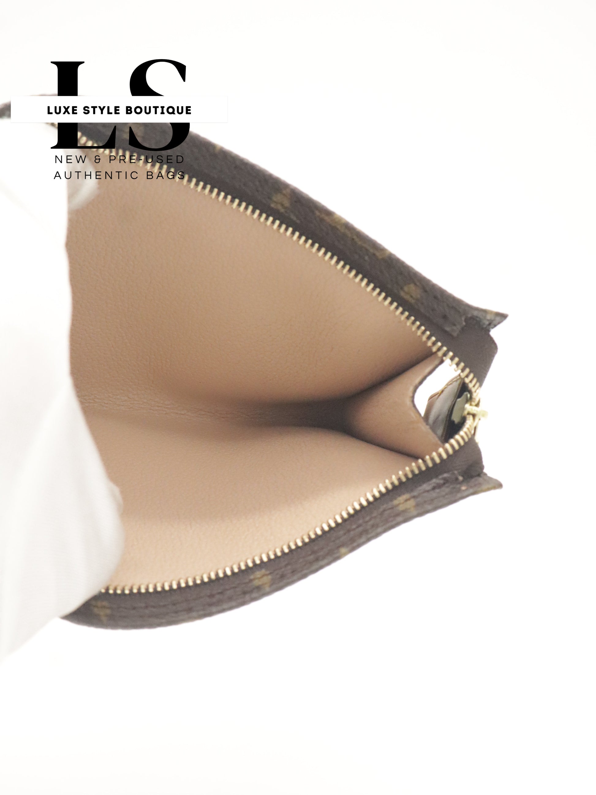 Louis Vuitton Monogram Petit Bucket PM w/Pouch
