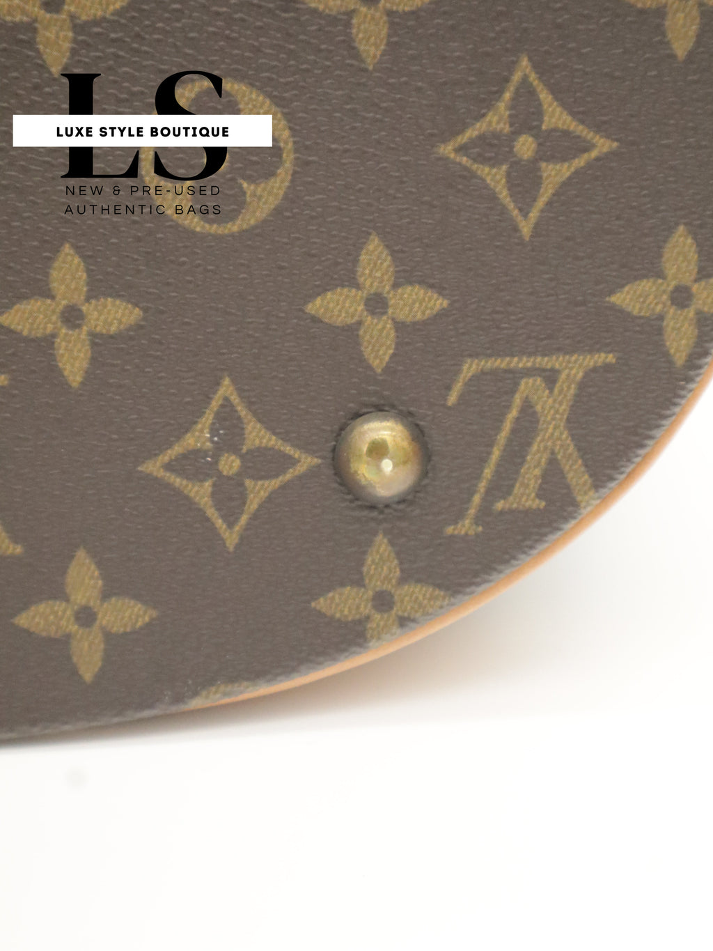 Louis Vuitton Monogram Petit Bucket PM w/Pouch
