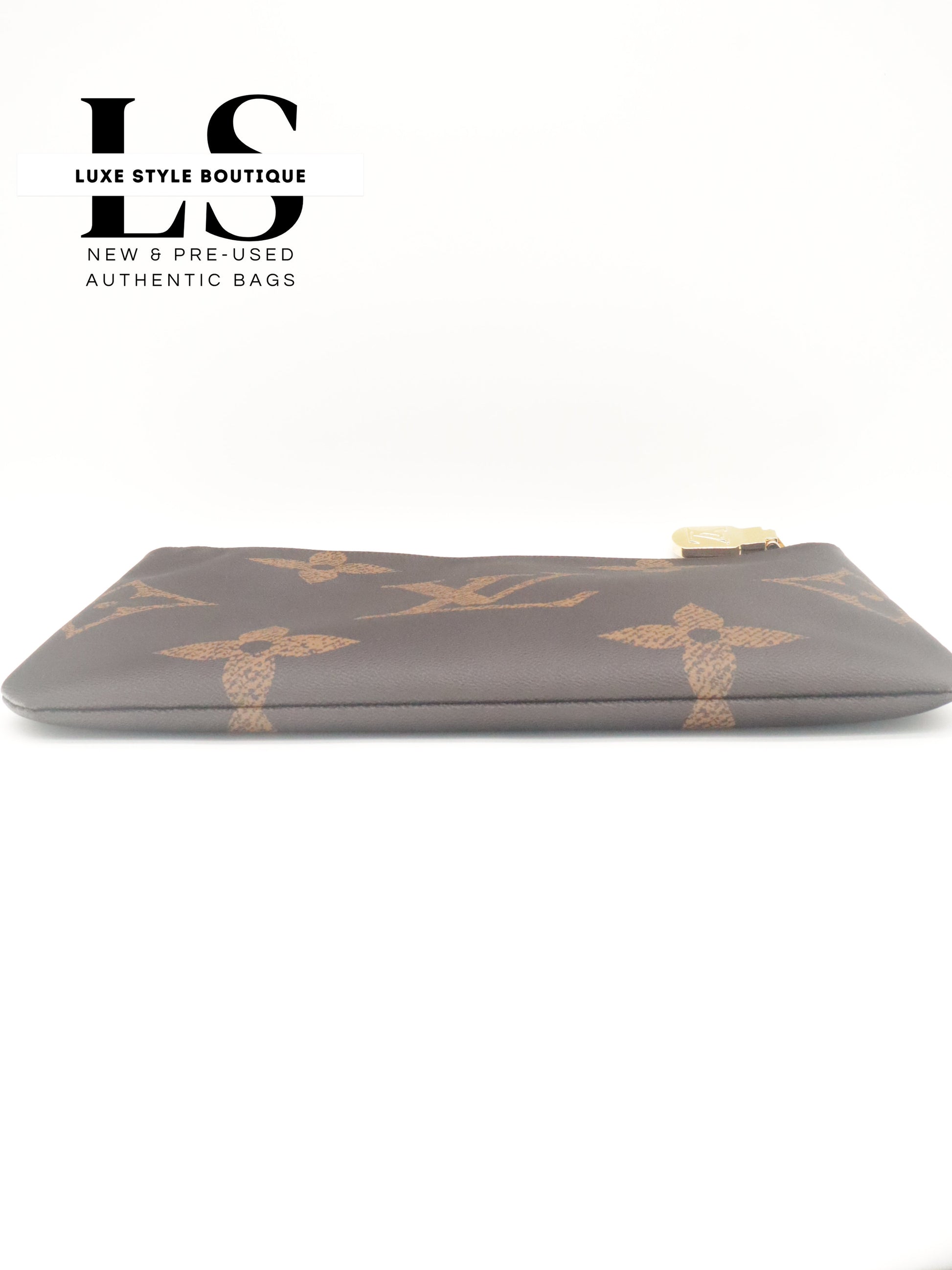 Louis Vuitton Monogram Giant Pochette Cles XL