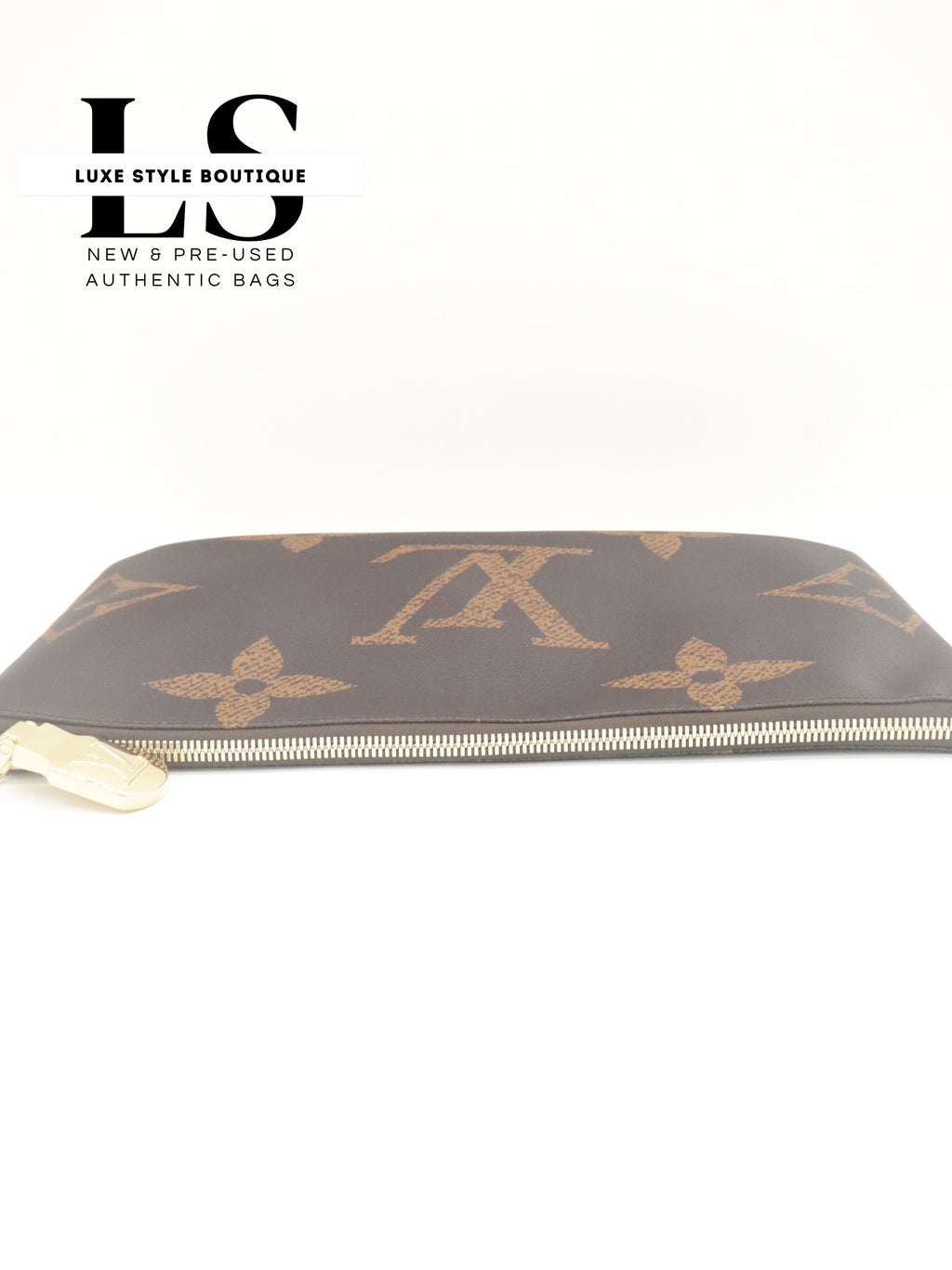 Louis Vuitton Monogram Giant Pochette Cles XL