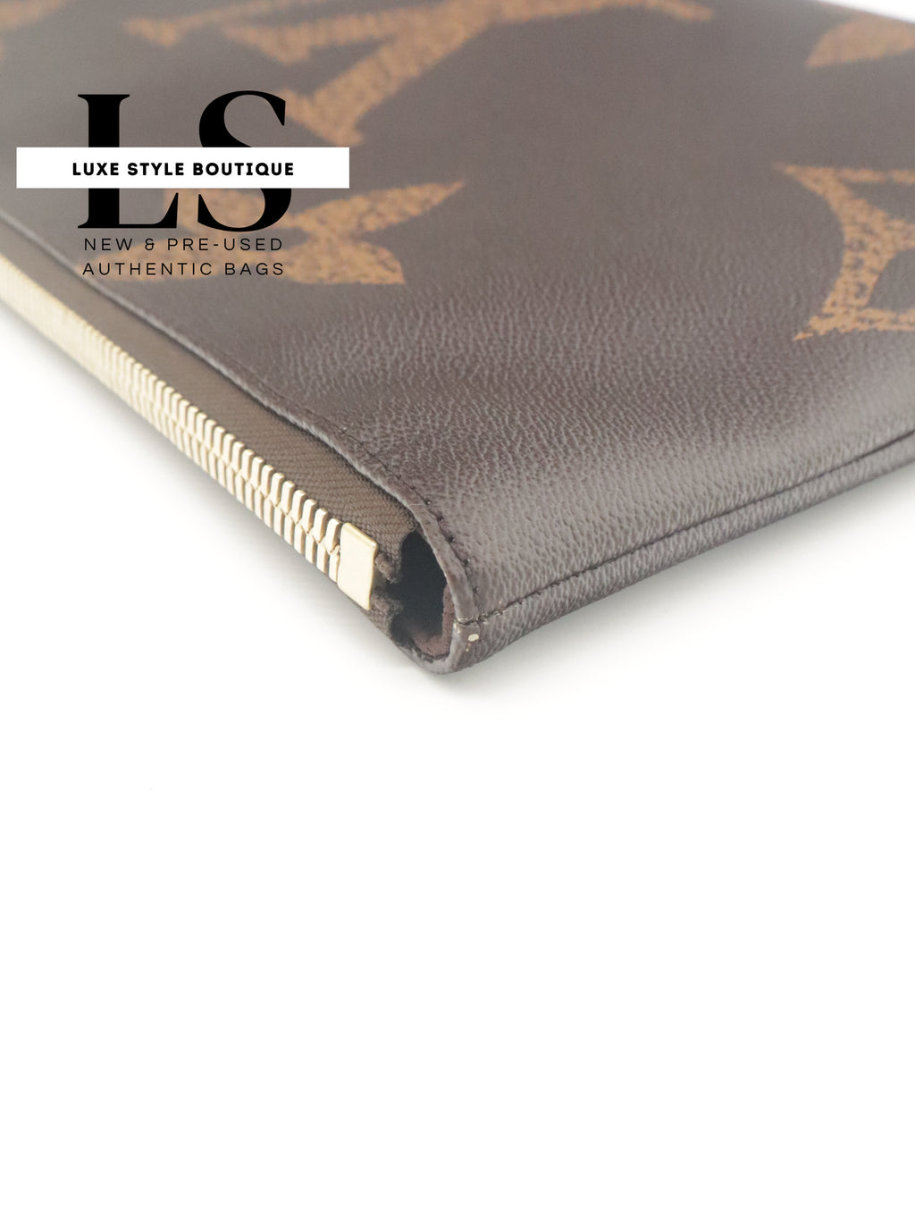 Louis Vuitton Monogram Giant Pochette Cles XL