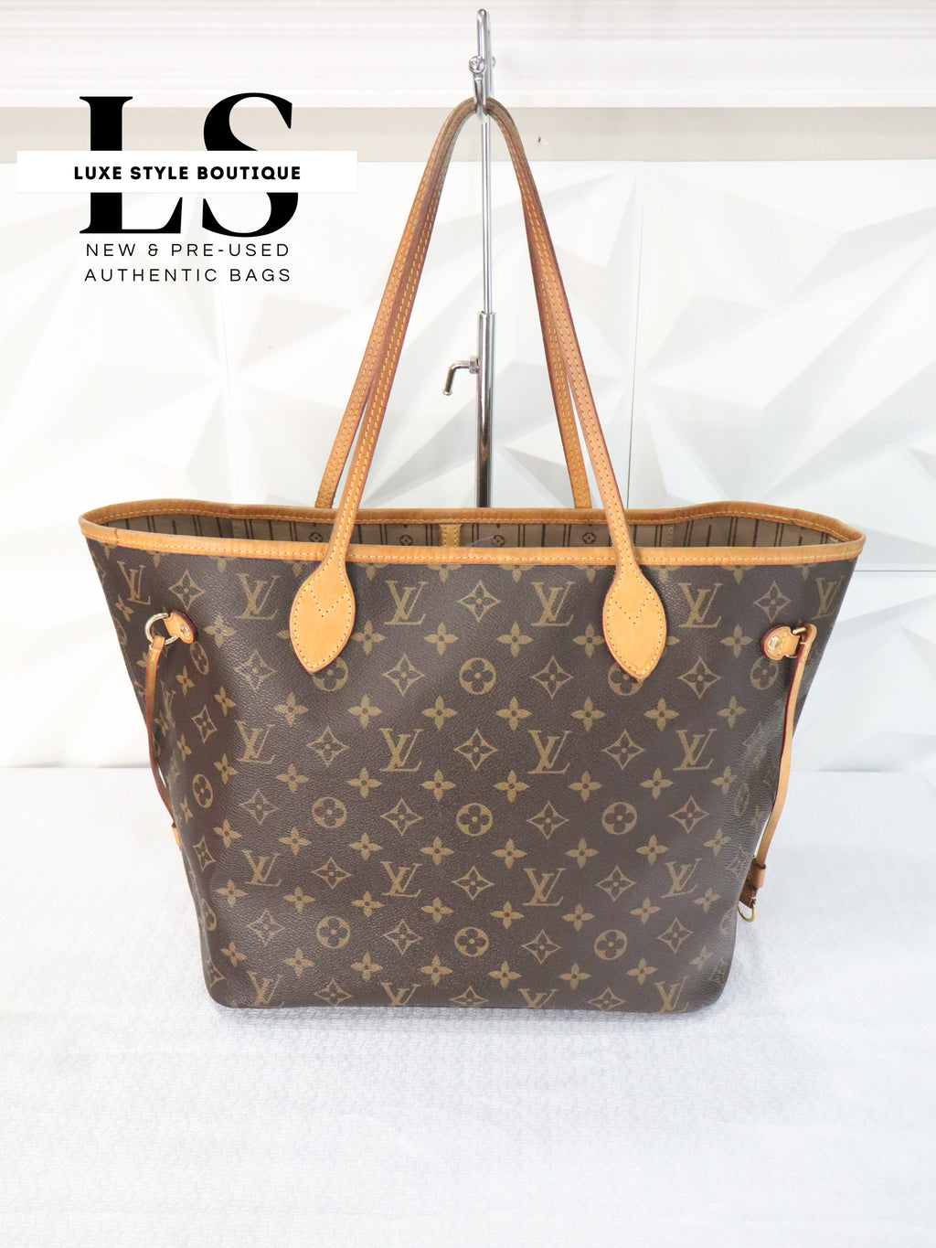 Louis Vuitton Neverfull Monogram Beige
