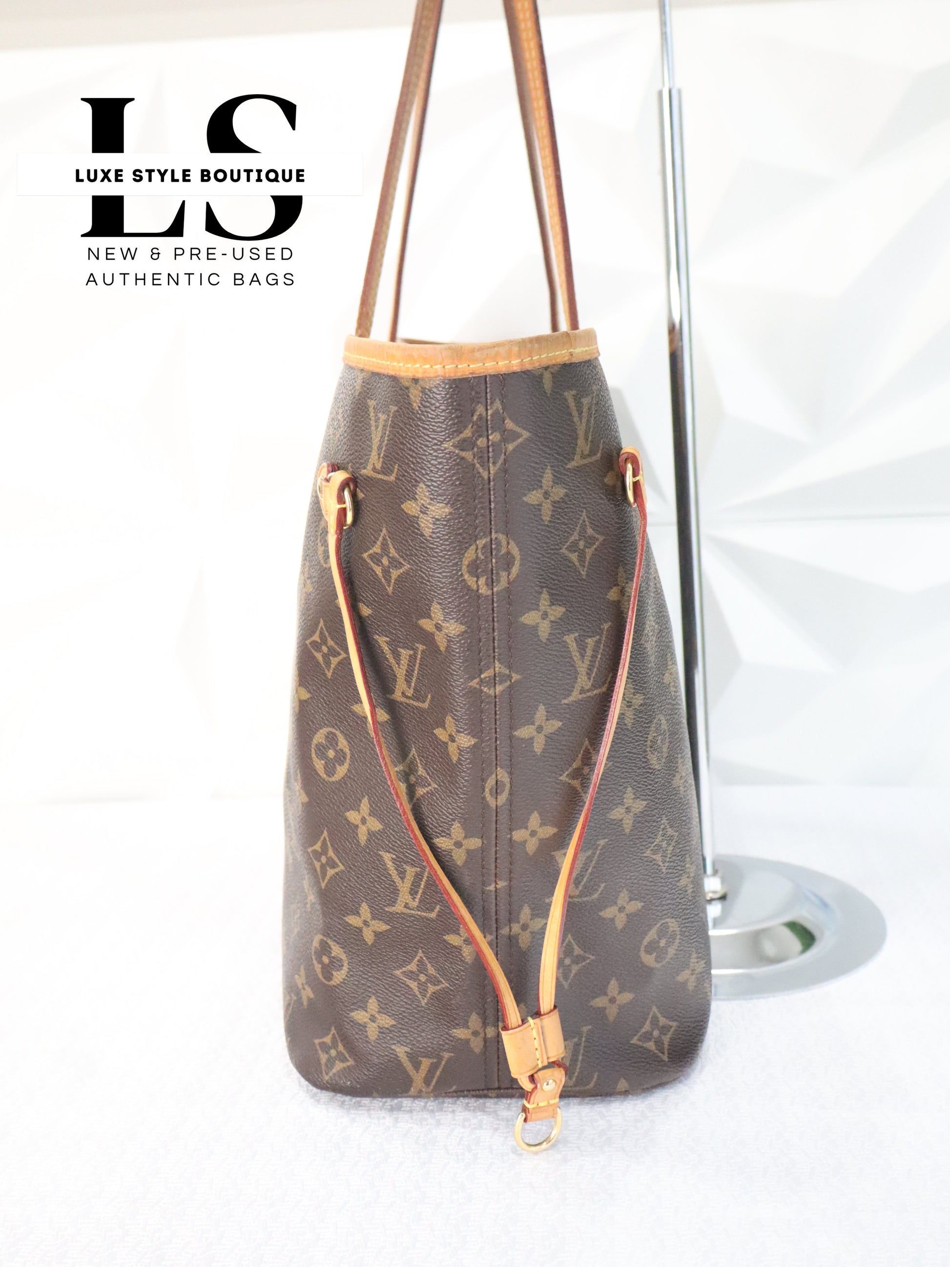 Louis Vuitton Neverfull Monogram Beige