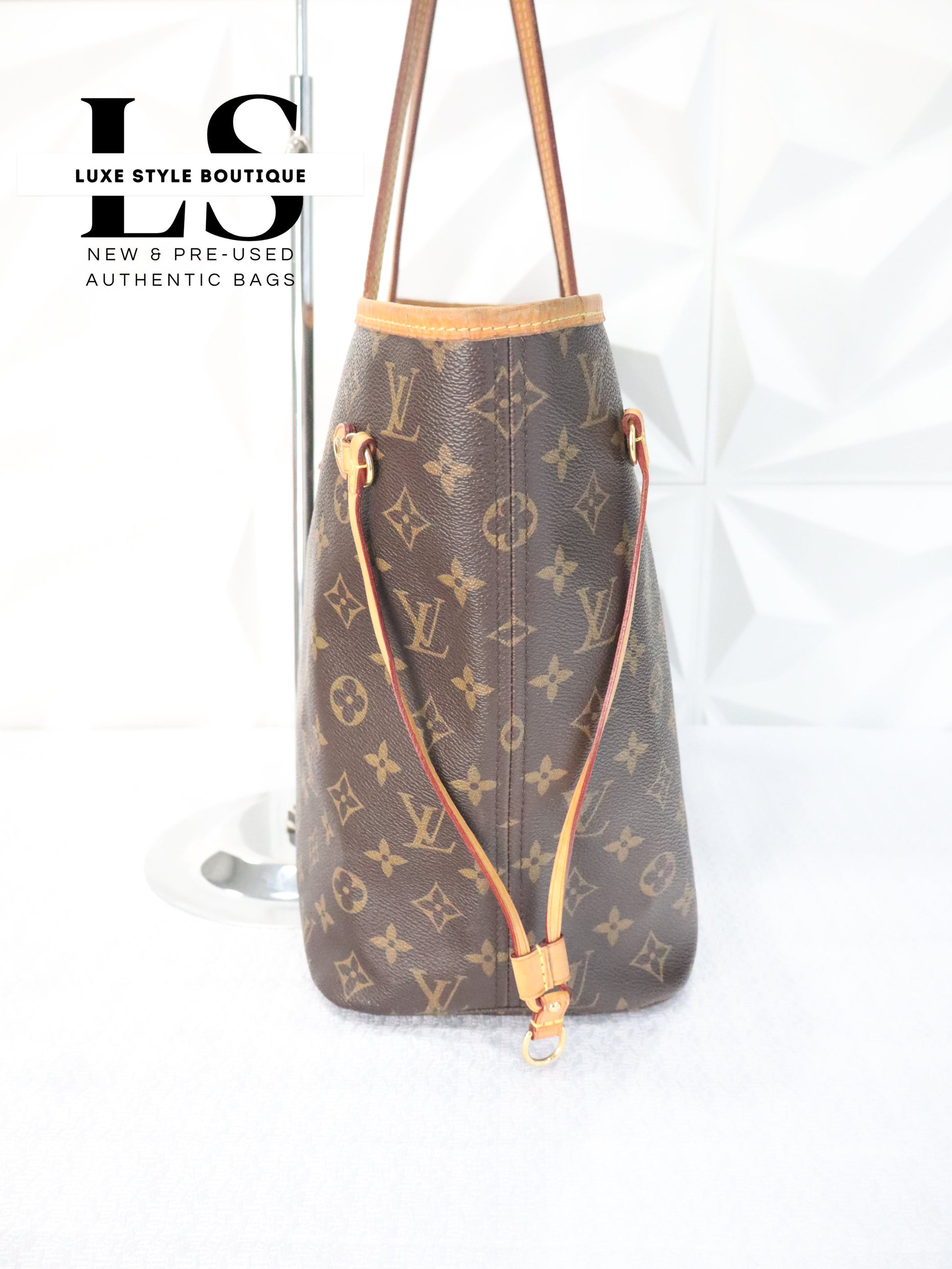 Louis Vuitton Neverfull Monogram Beige