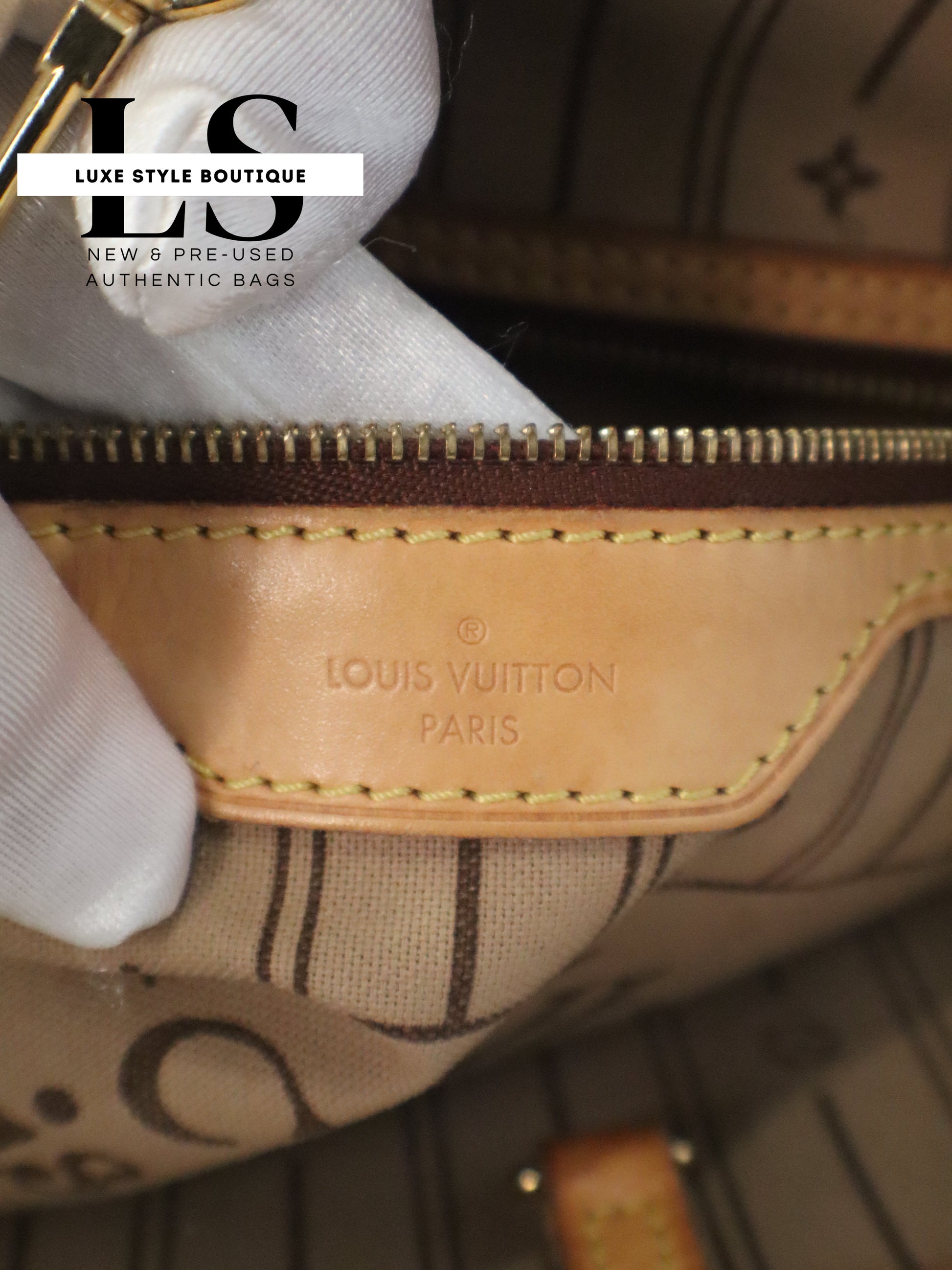 Louis Vuitton Neverfull Monogram Beige