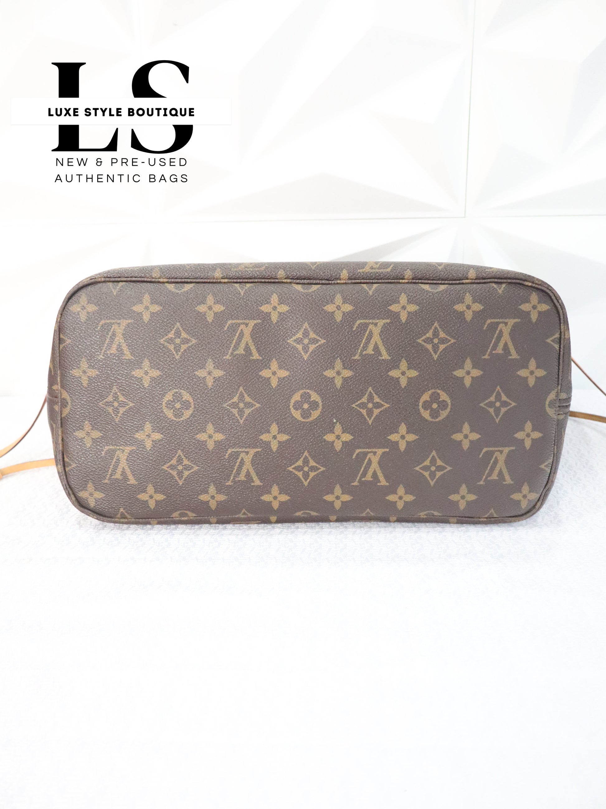 Louis Vuitton Neverfull Monogram Beige