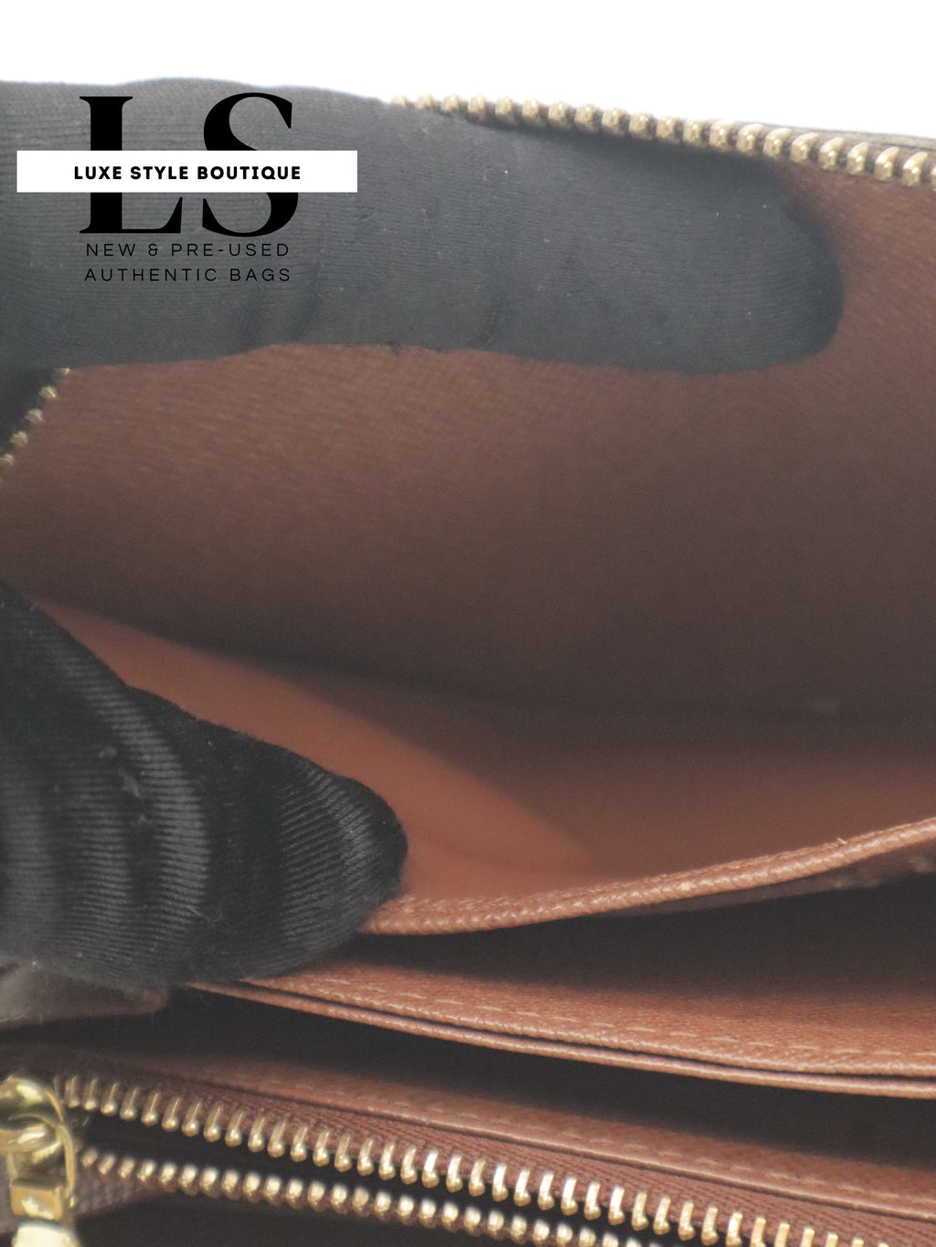 Louis Vuitton Rose Zippy Wallet Monogram