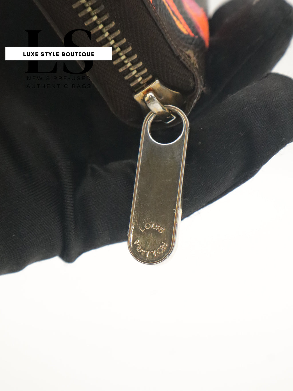 Louis Vuitton Rose Zippy Wallet Monogram